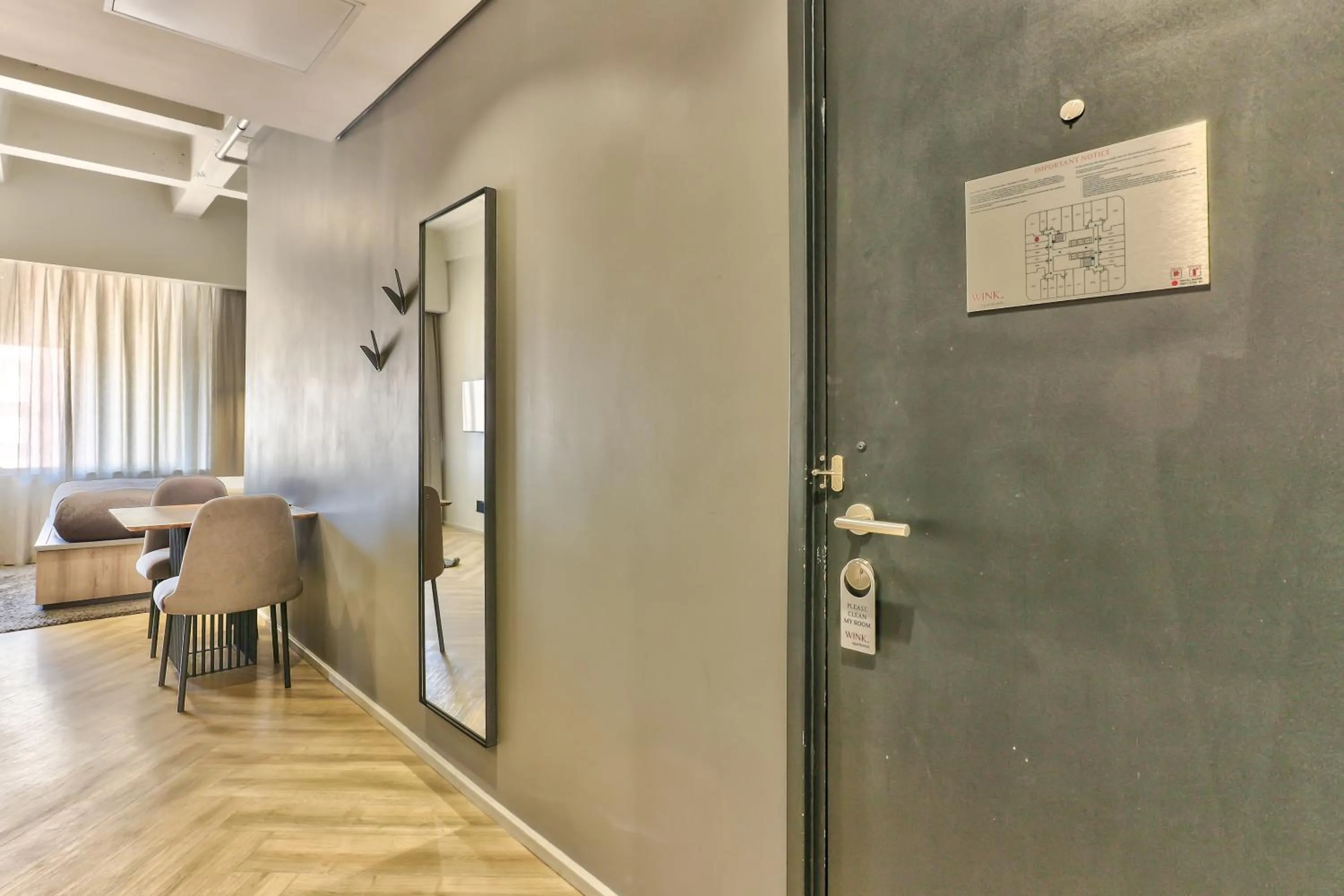 Seating area in WINK Aparthotel One Thibault