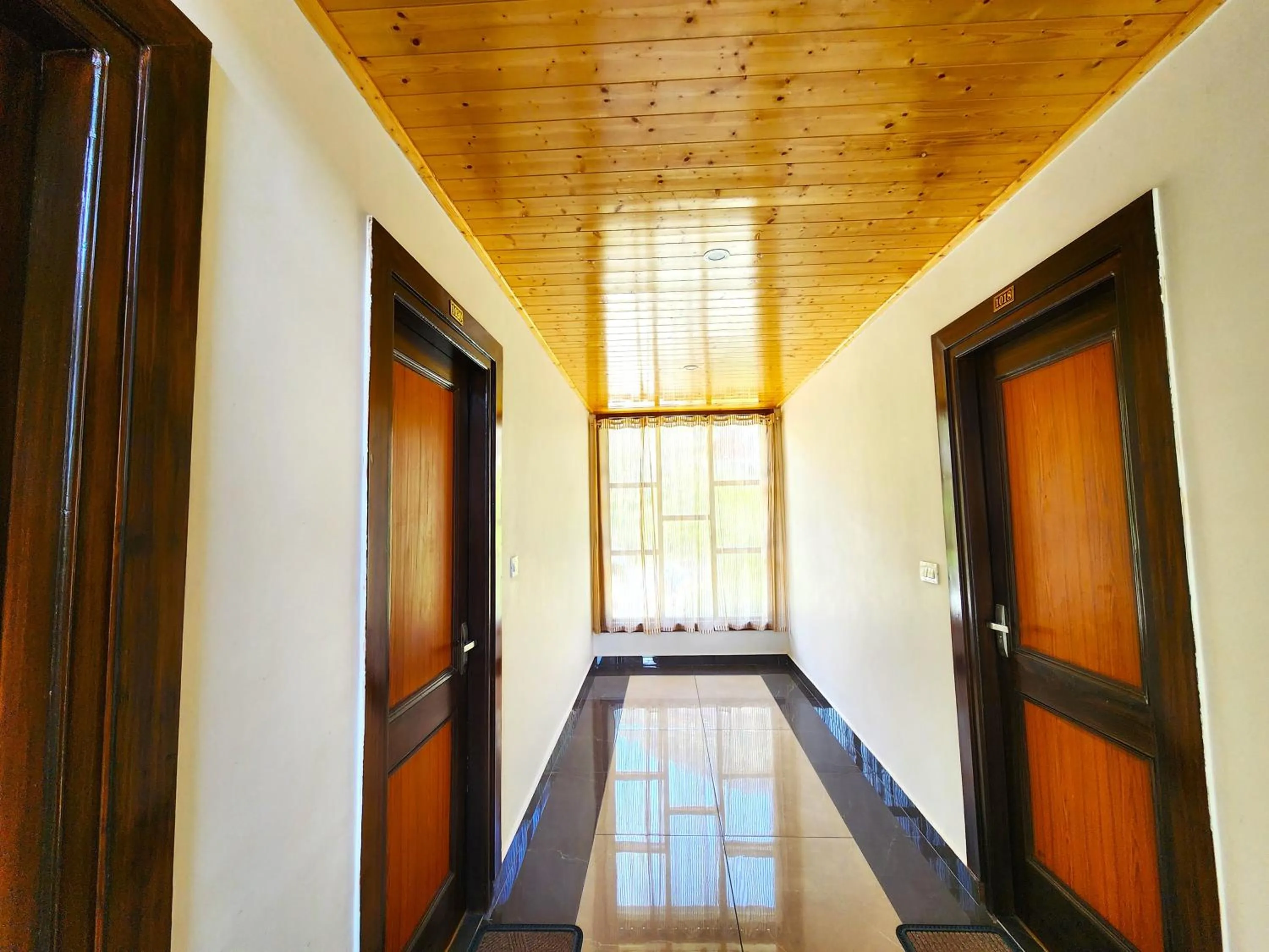 Property building in Luxury Planet Resort Manali