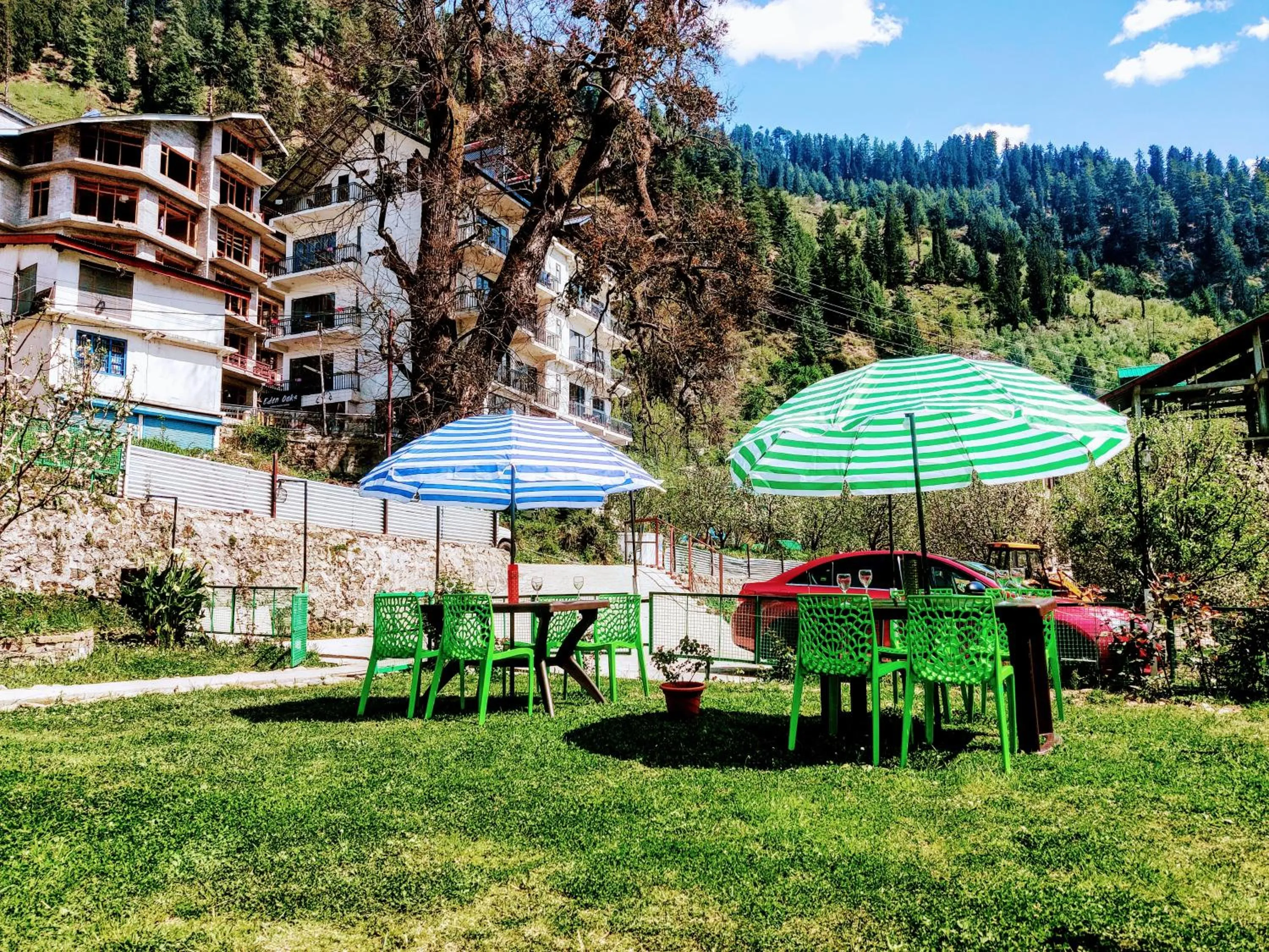 Garden in Luxury Planet Resort Manali