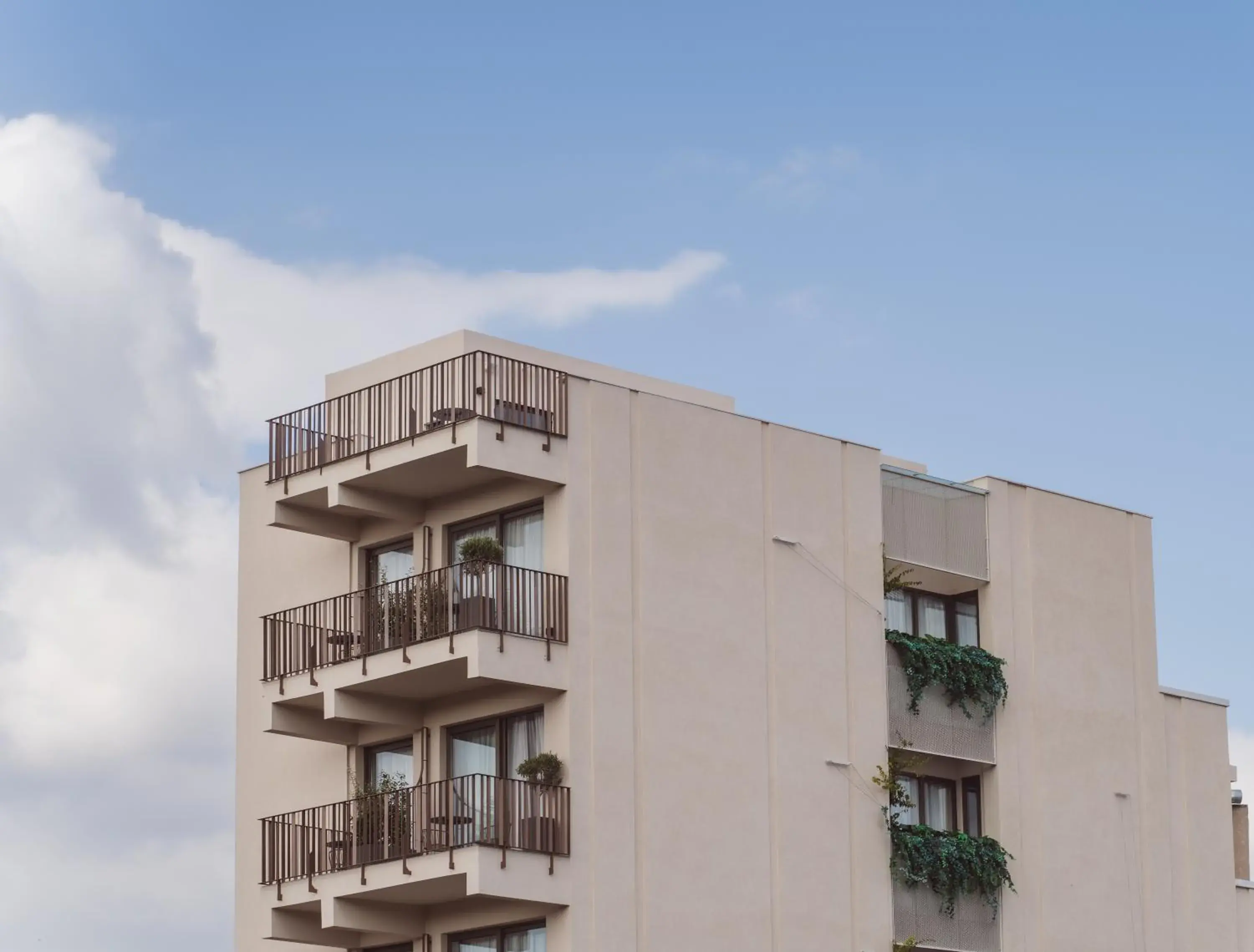 Property building in Altar Suites Property building in Altar Suites