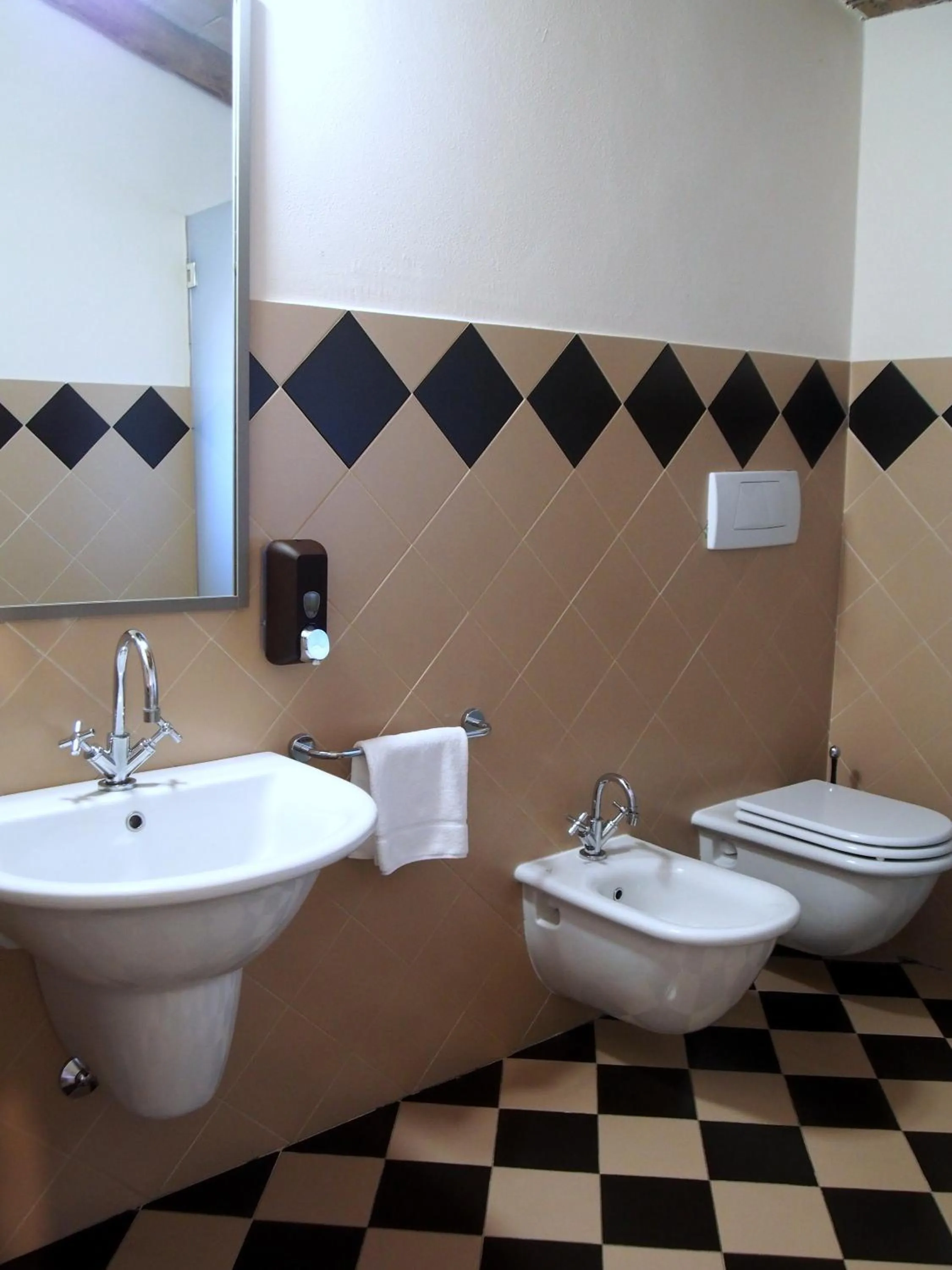 Shower in Hotel Villa Costanza