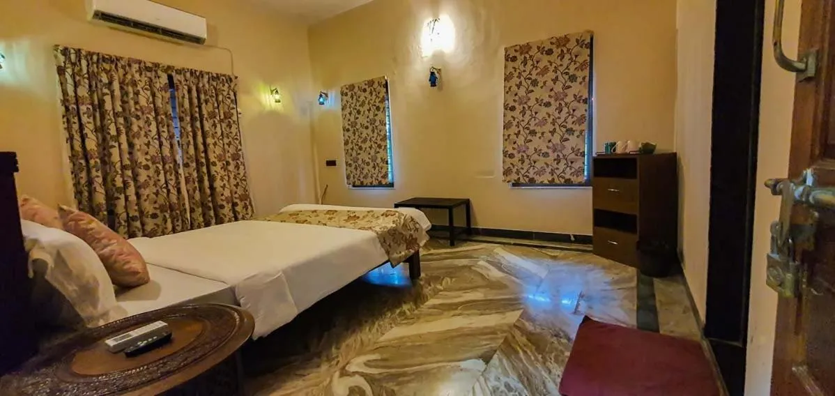 Bed in Chira Meadows Ecoresort, Dapoli