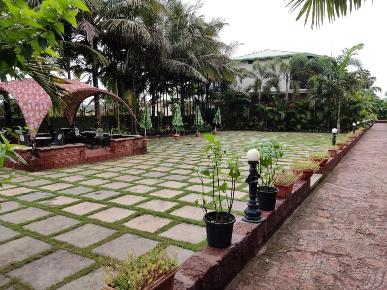 Garden view in Chira Meadows Ecoresort, Dapoli
