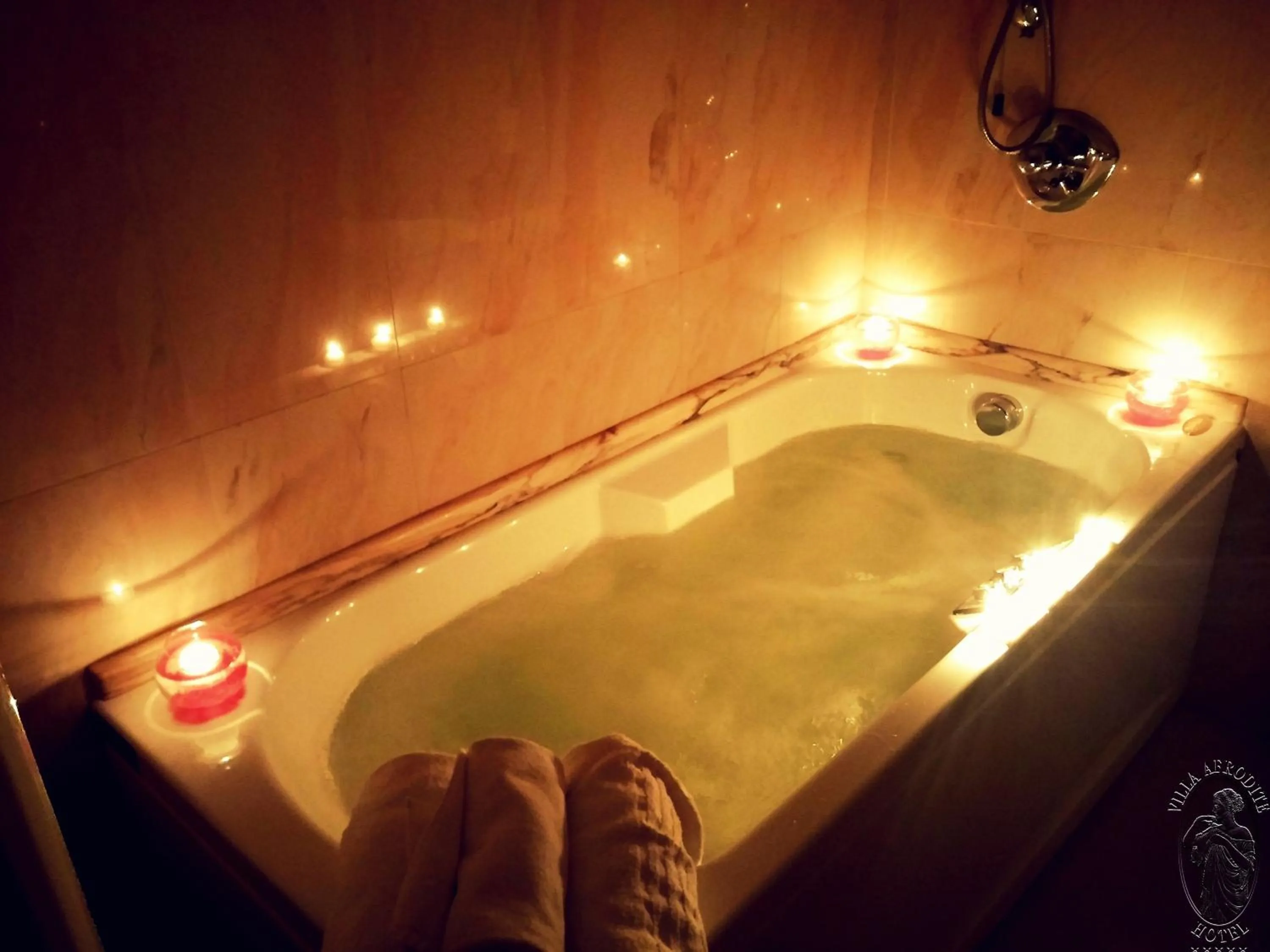 Hot Tub in Afrodite Boutique Hotel