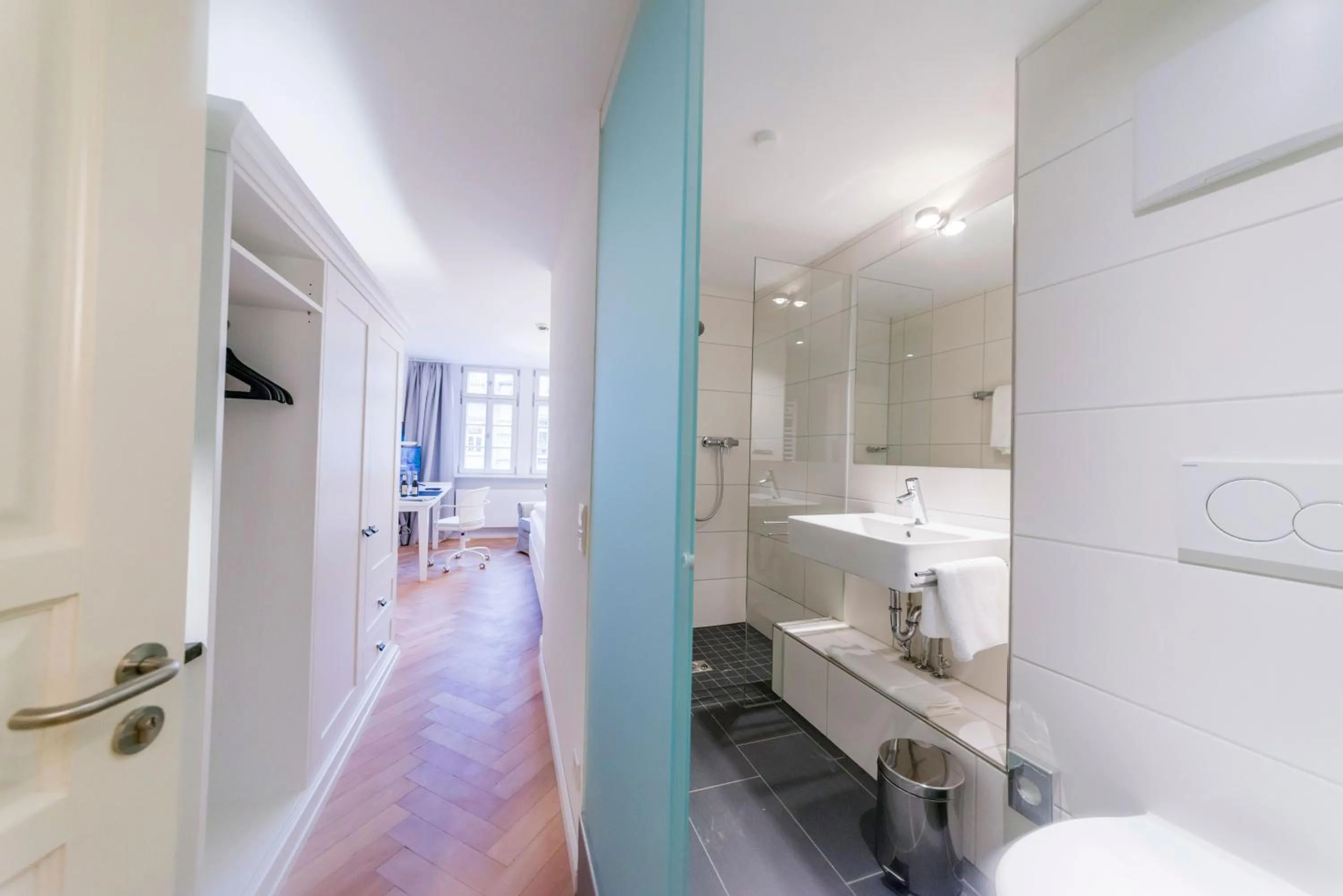 Bathroom in Gästehaus am Marktbrunnen