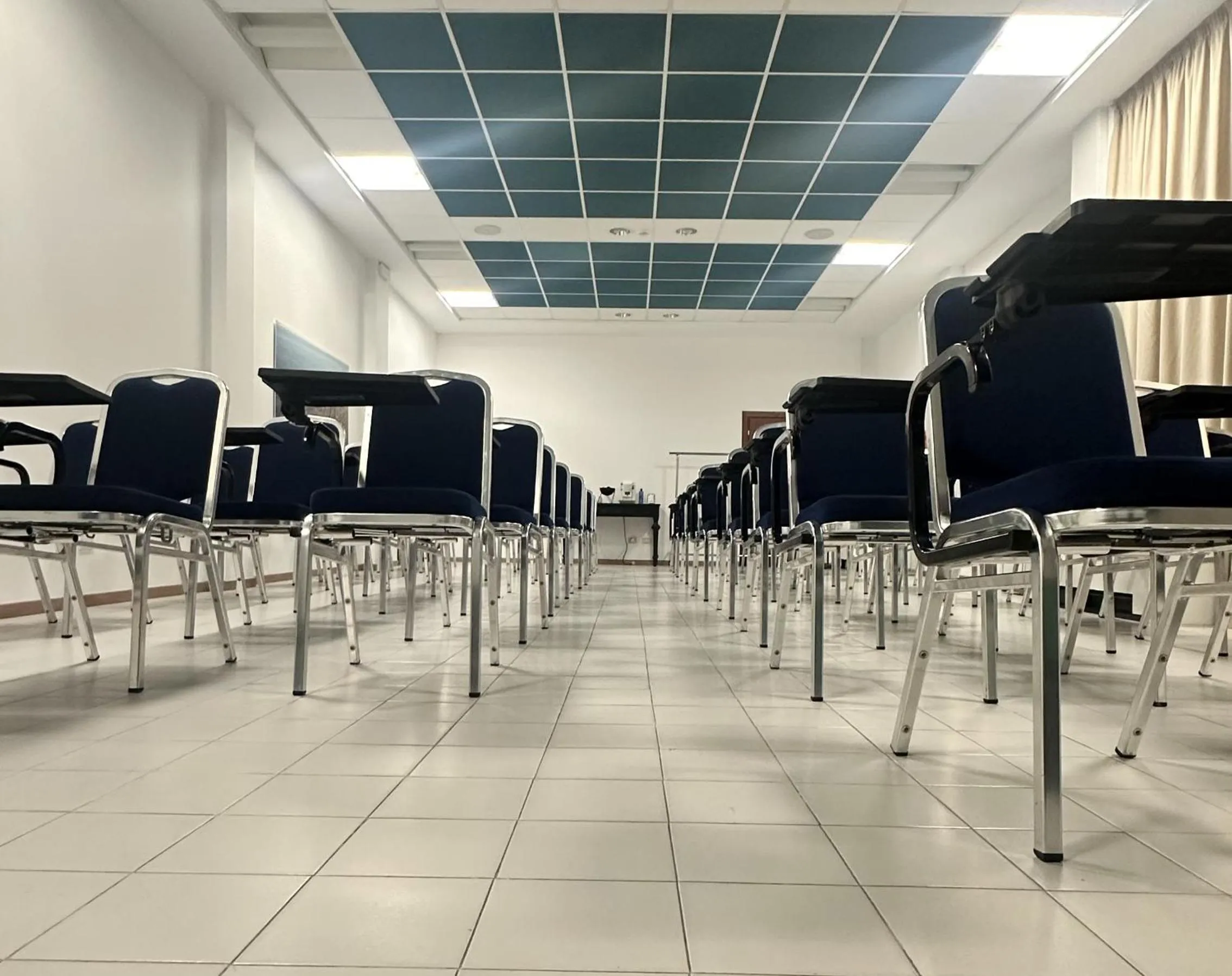 Meeting/conference room in Hotel St Gregory Park