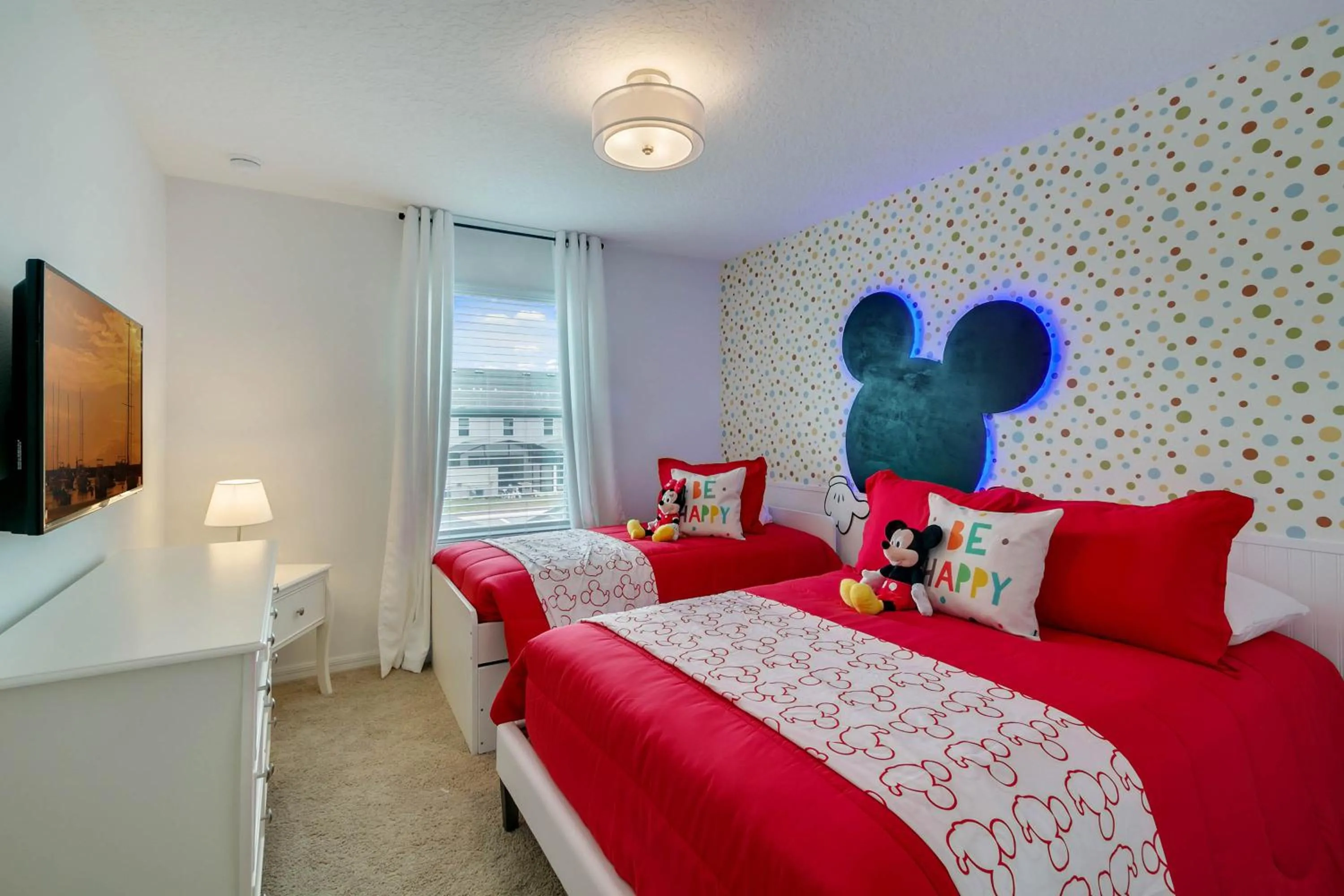 Property building, Bed in 4 Bedrooms 4 Bathrooms Solara 8964 Ad