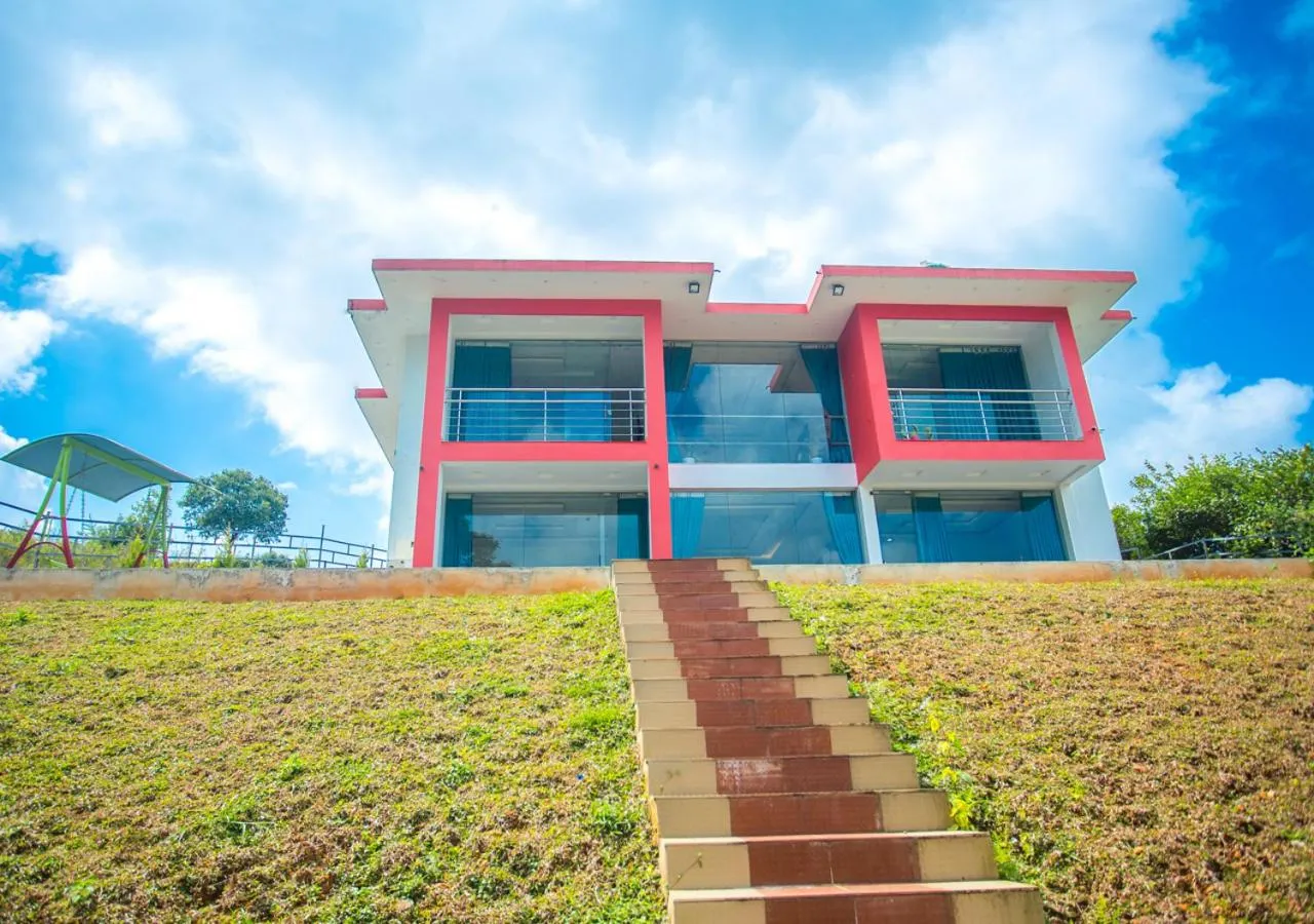 Property building in Hidden Valley Hill View Cottage Vagamon by VOYE HOMES - Rooms with Valley View