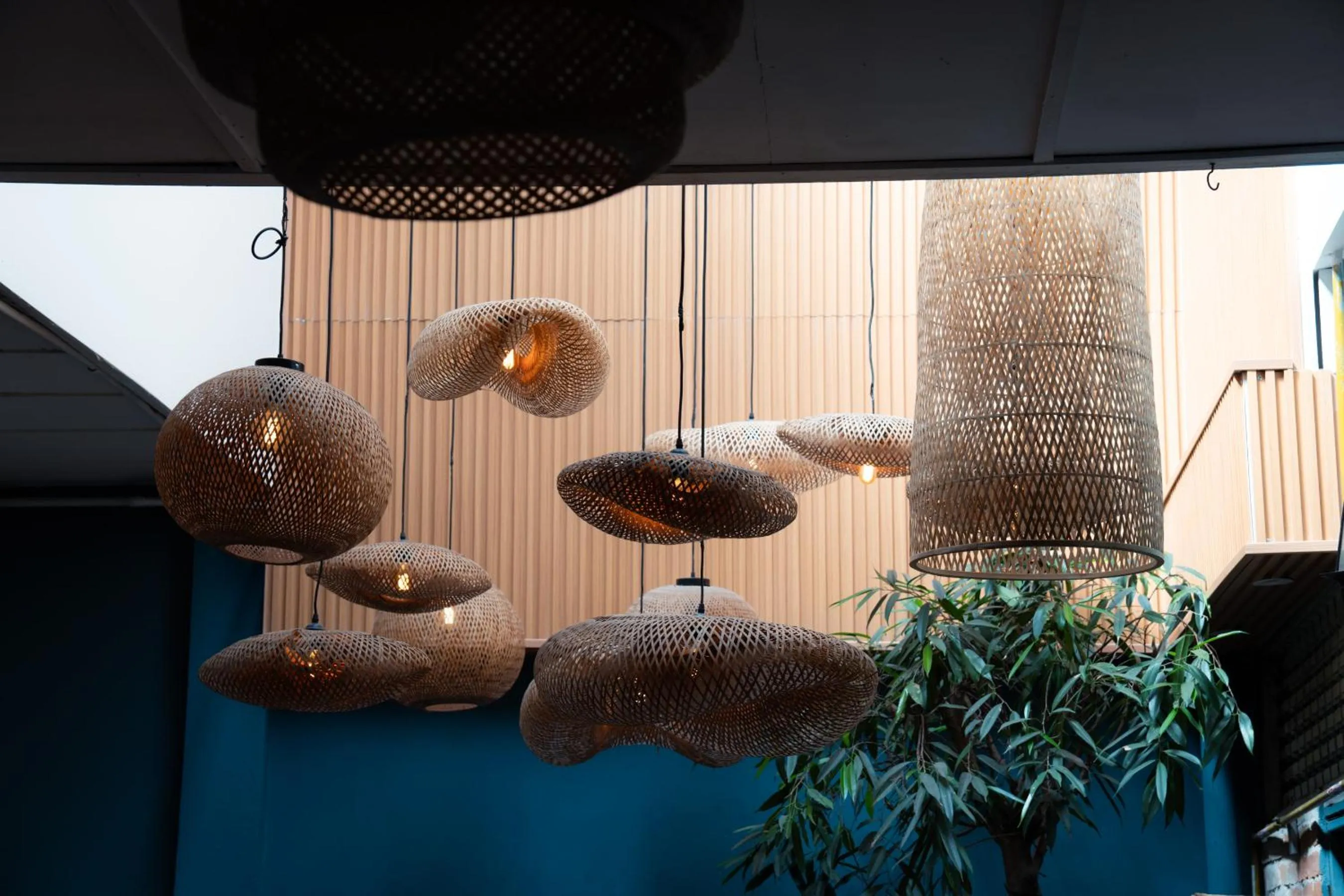 Restaurant/places to eat in Otoya 1907 Hotel