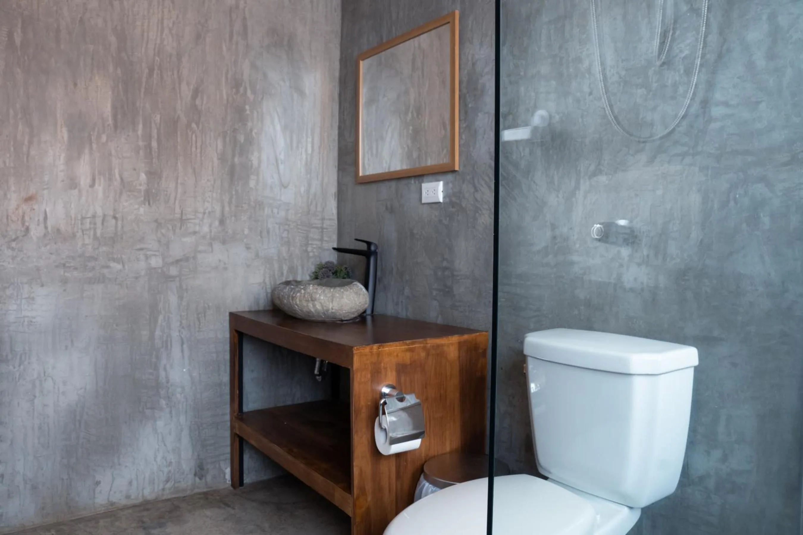 Bathroom in Otoya 1907 Hotel