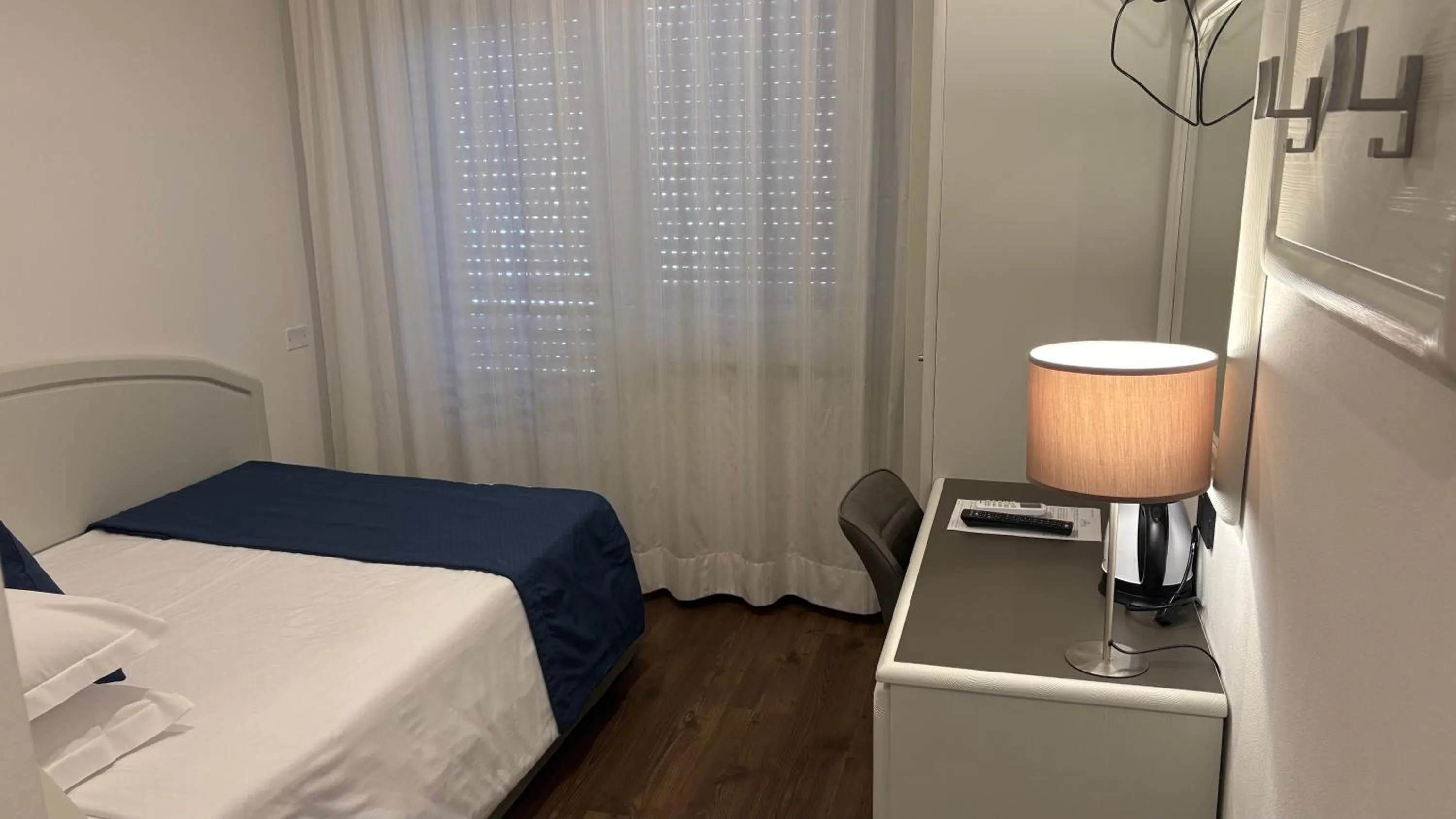 Bed in Albergo Cappello e Cadore