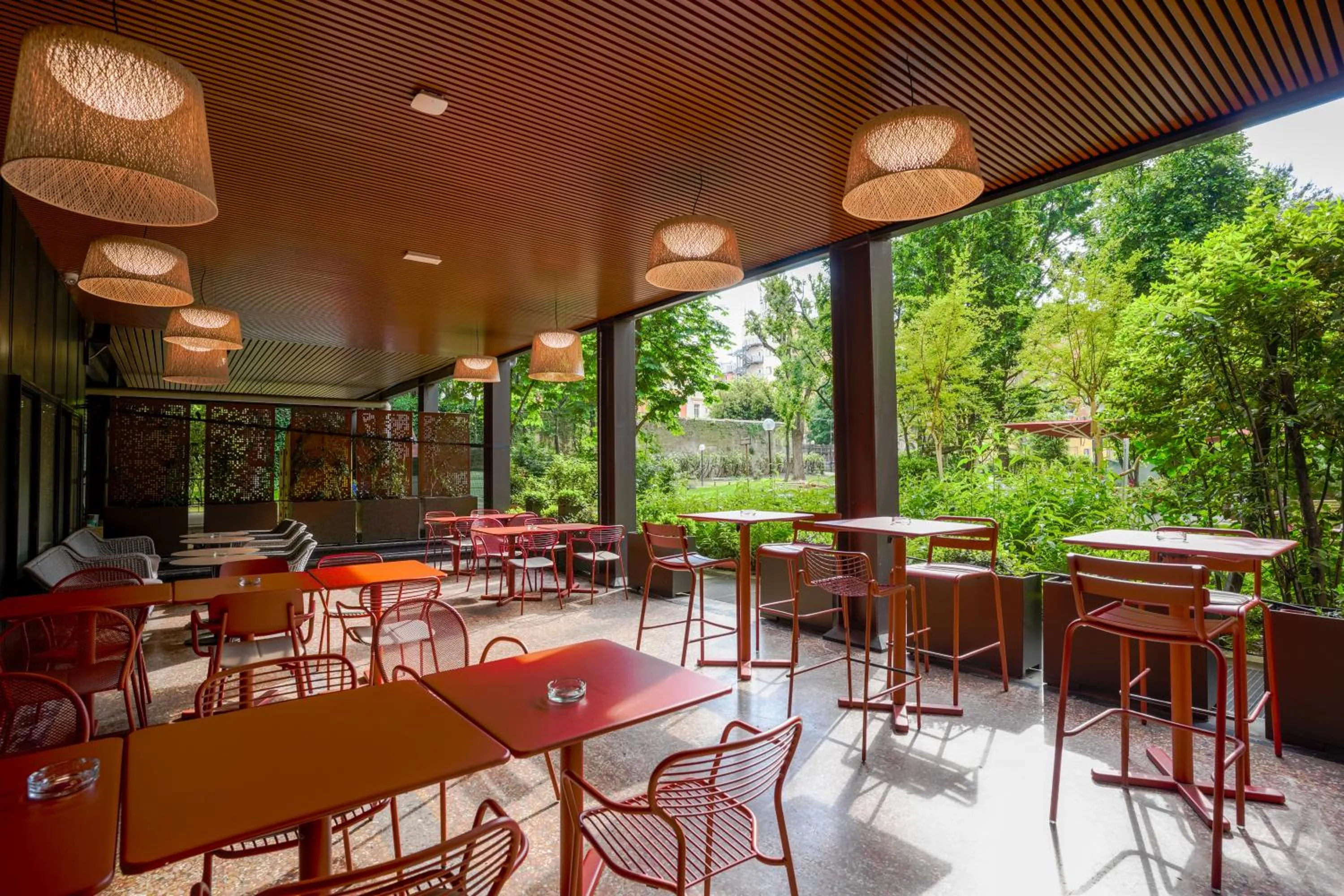 Restaurant/places to eat in Mercure Bologna Centro