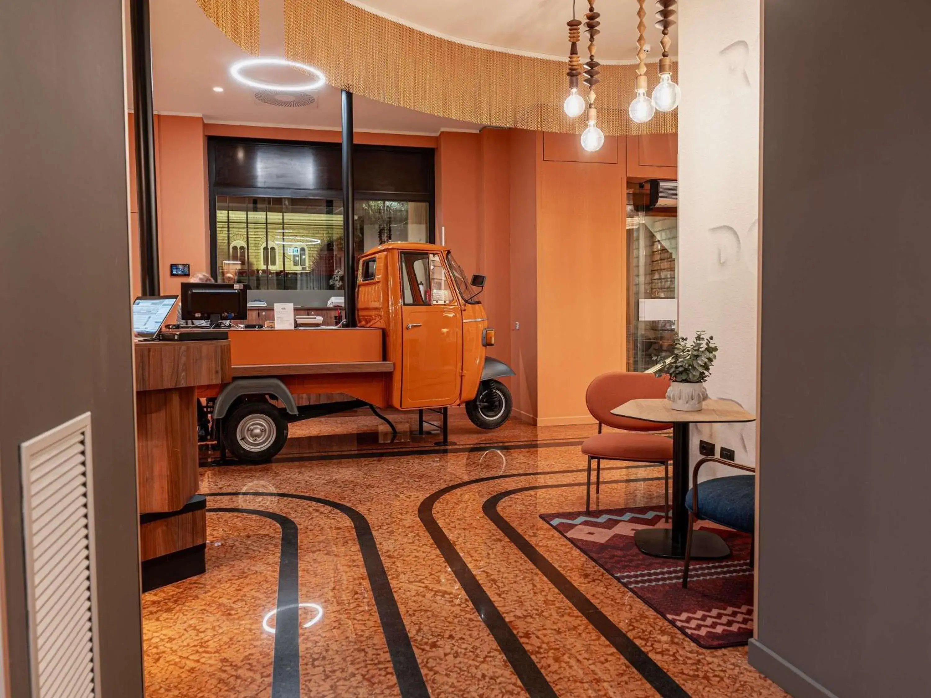 Property building in Mercure Bologna Centro Property building in Mercure Bologna Centro