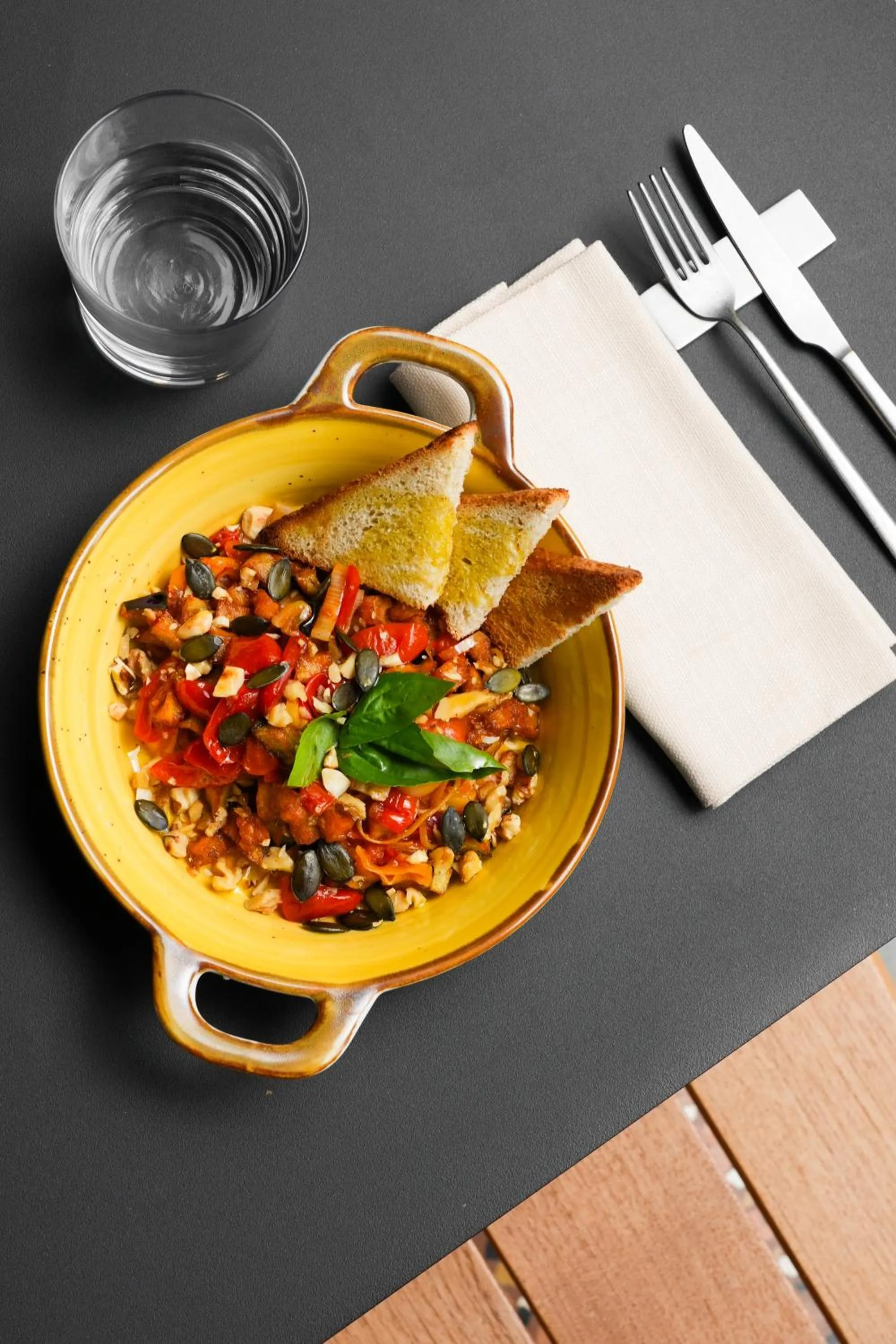 Restaurant/places to eat in Mercure Bologna Centro