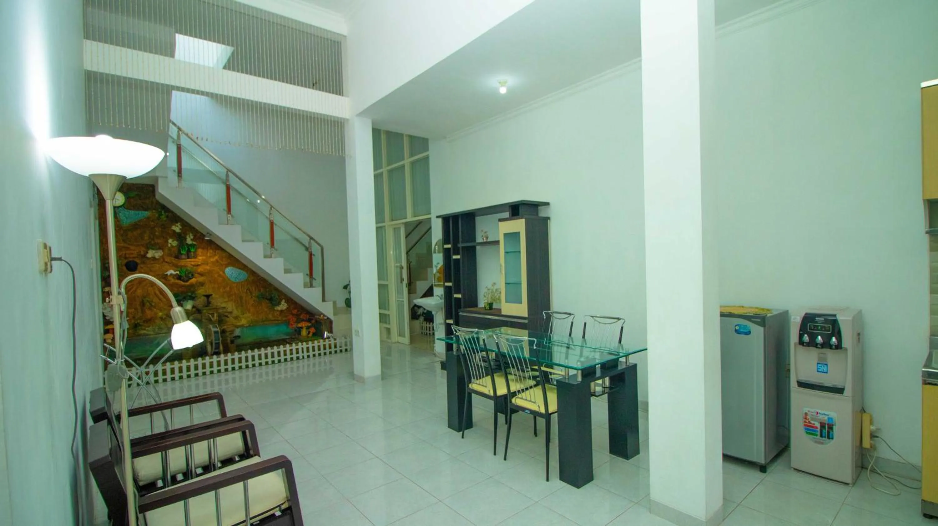 Living room in Villa El Nino 5 Bedroom dengan Rooftop Mountain View