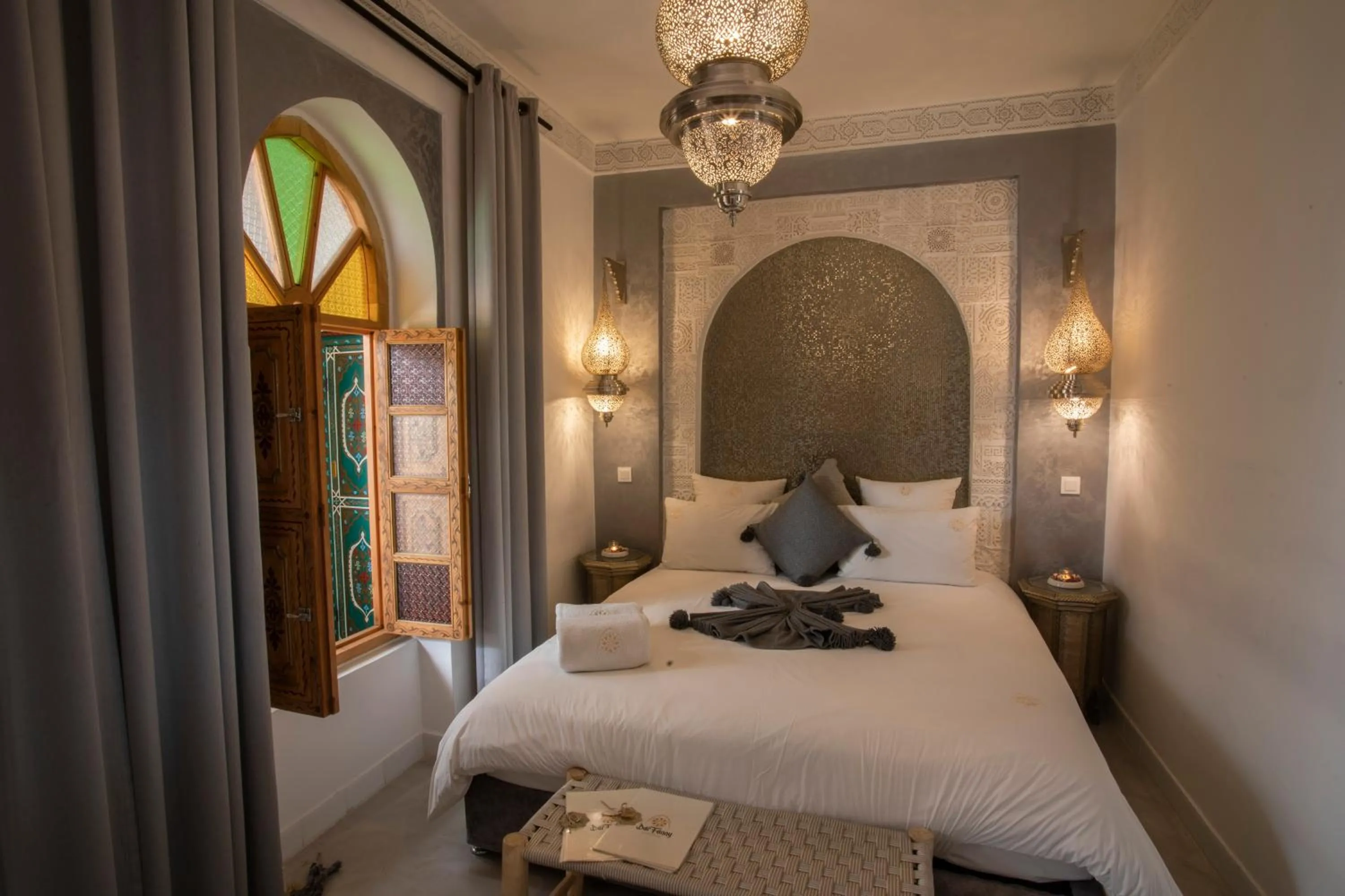 Bed in Riad Dar Fanny