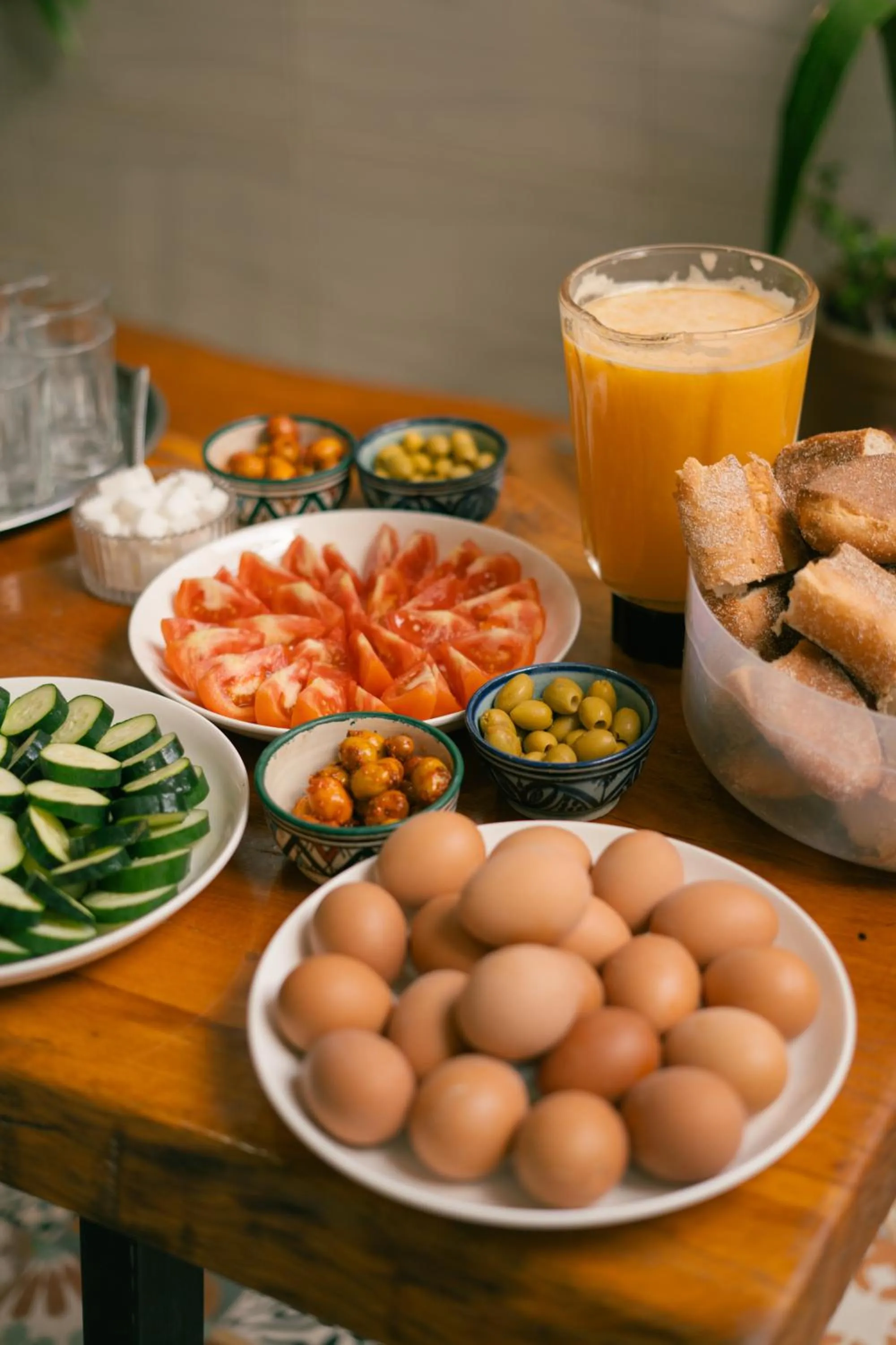 Food and drinks in Anza surfhouse