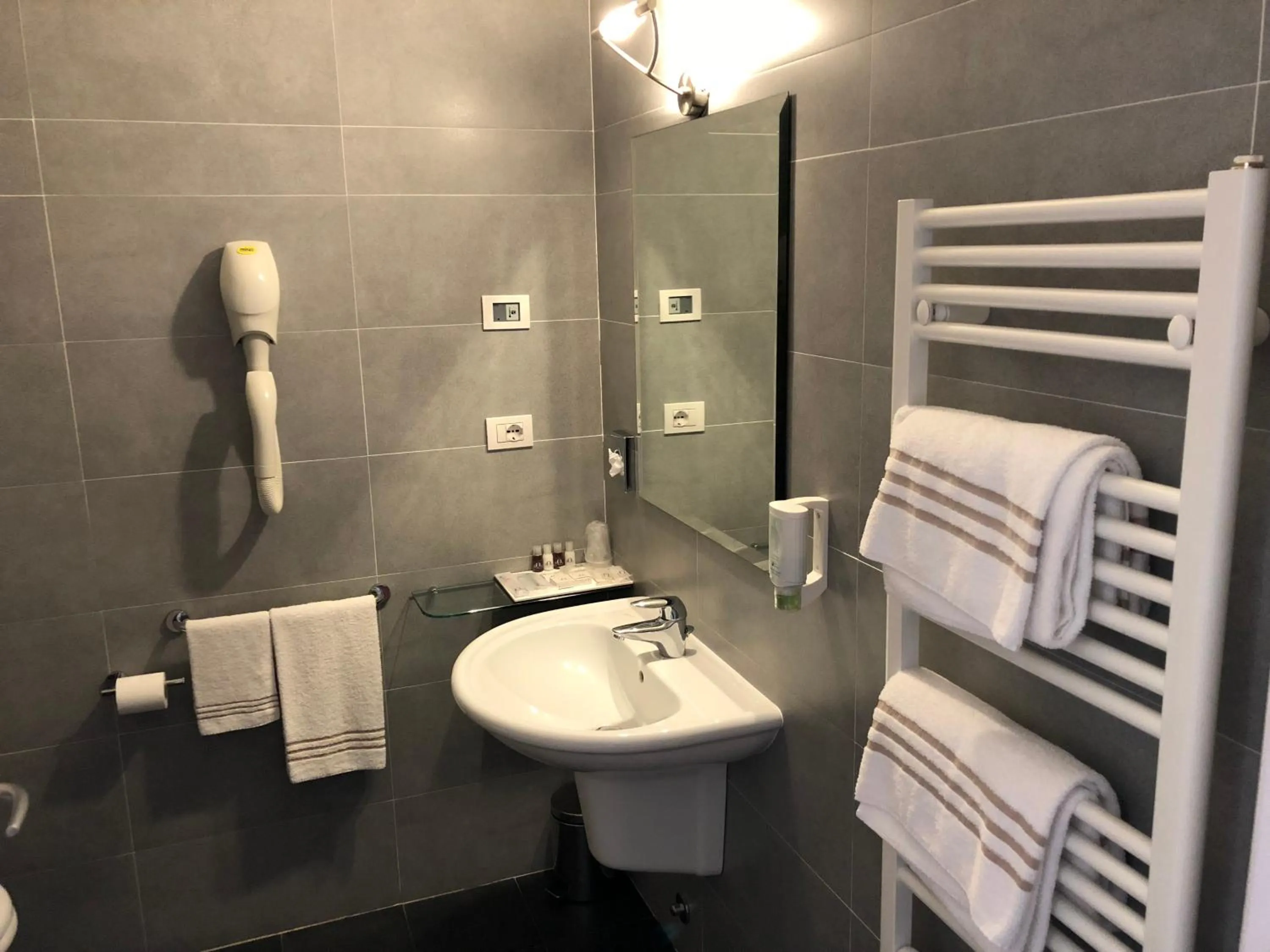 Bathroom in Park Hotel Il Vigneto