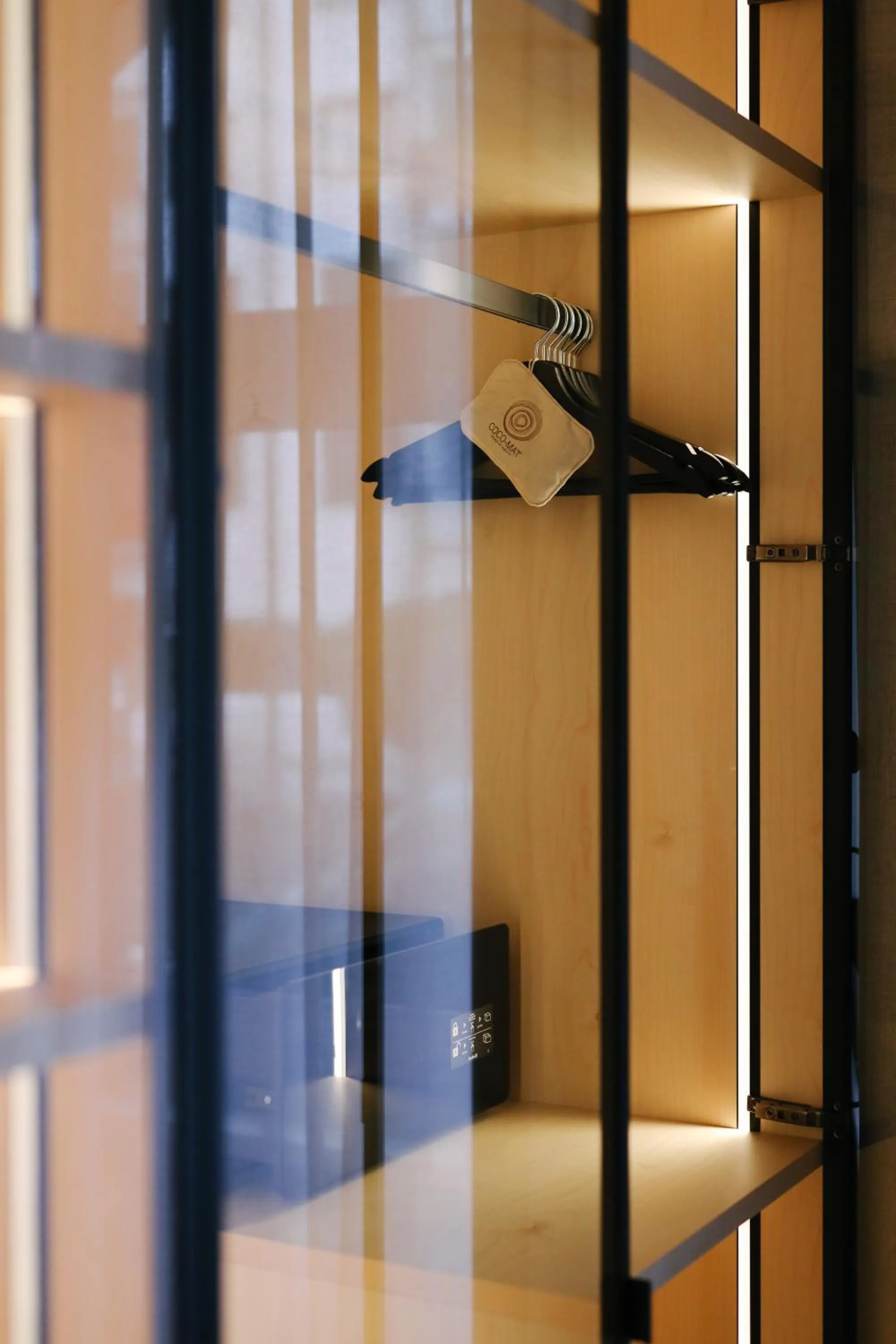 locker in Mr(s)STiL Design Apartments