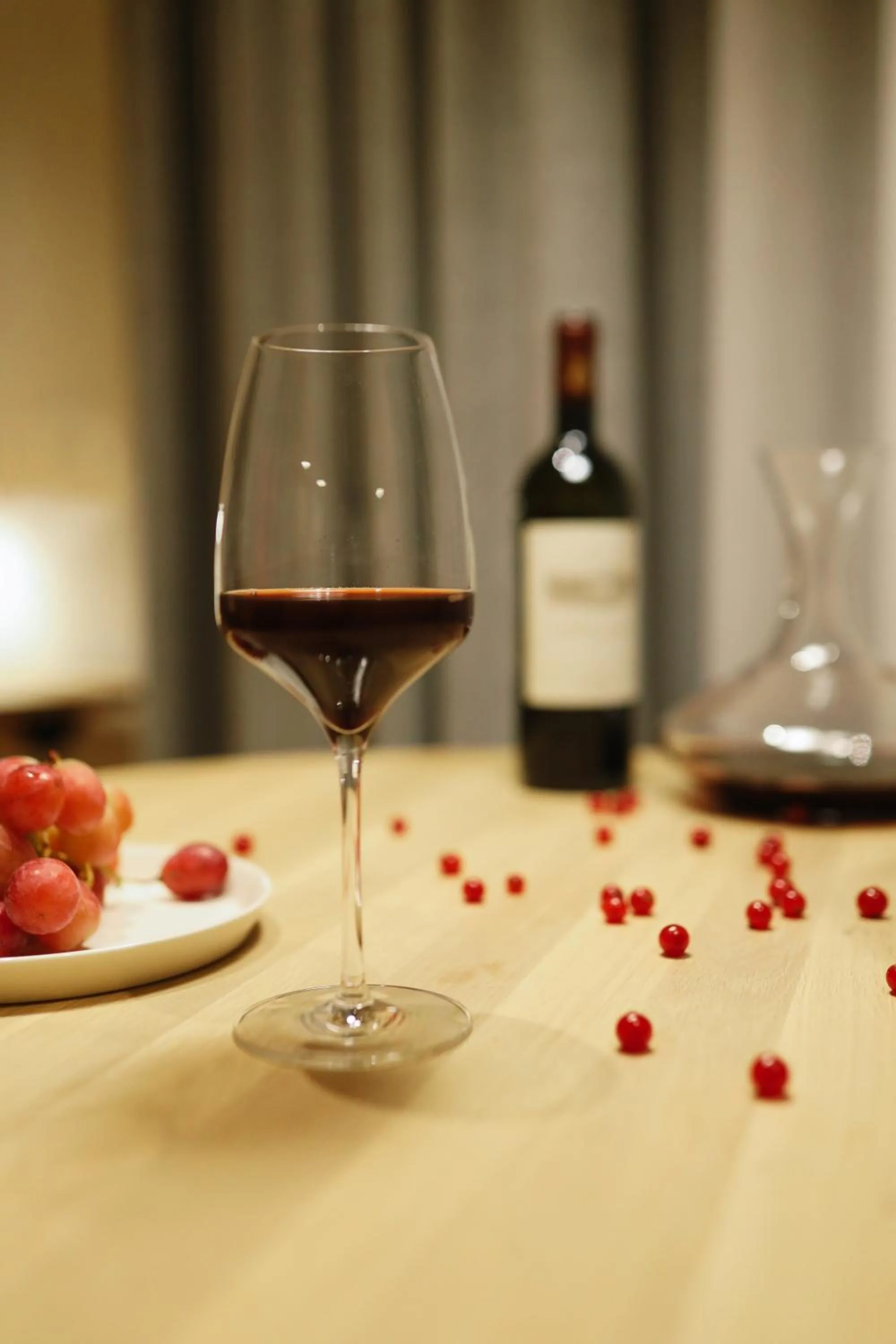 Dining area in Mr(s)STiL Design Apartments