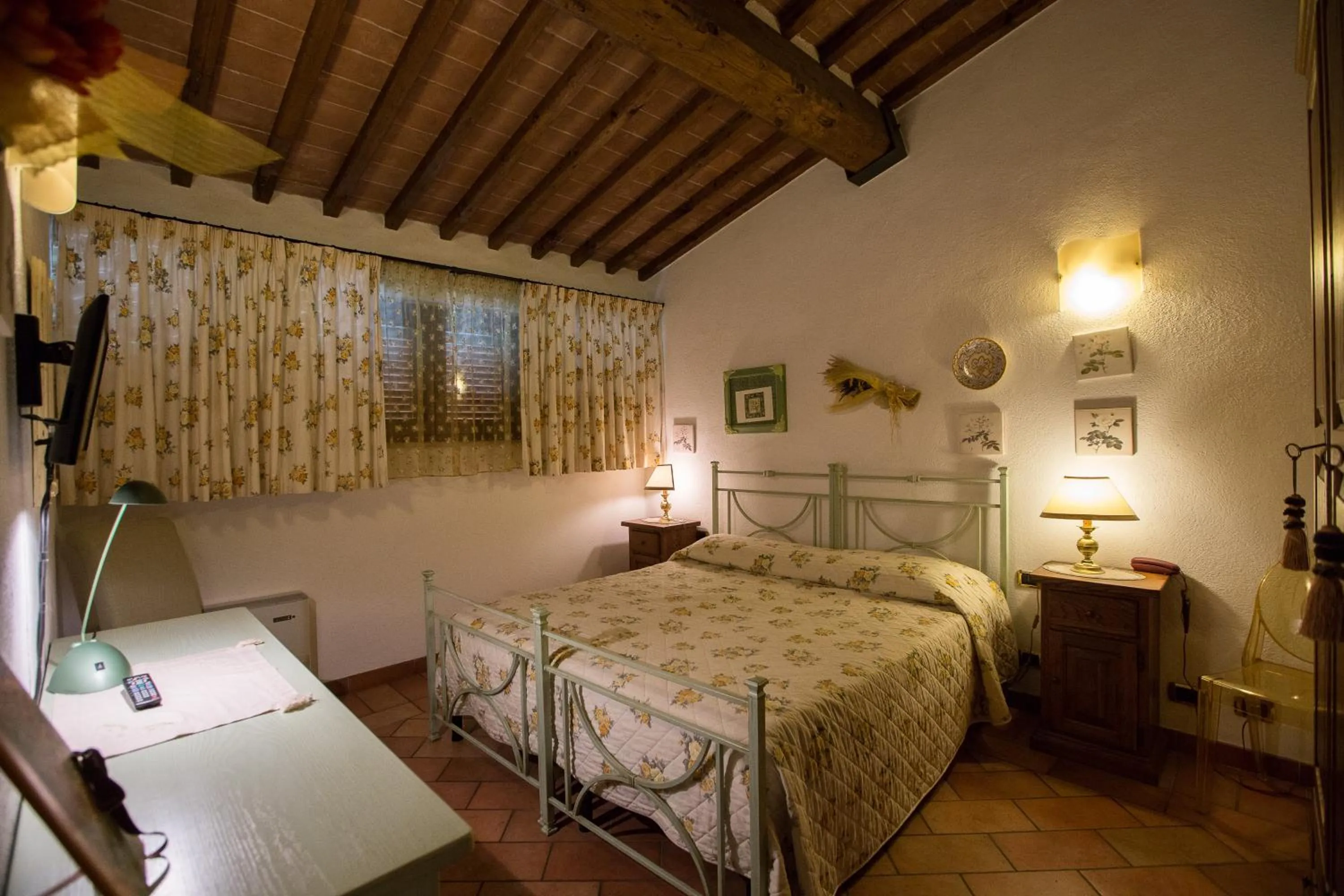 Bed in Antica Fonte Residenza di Siena