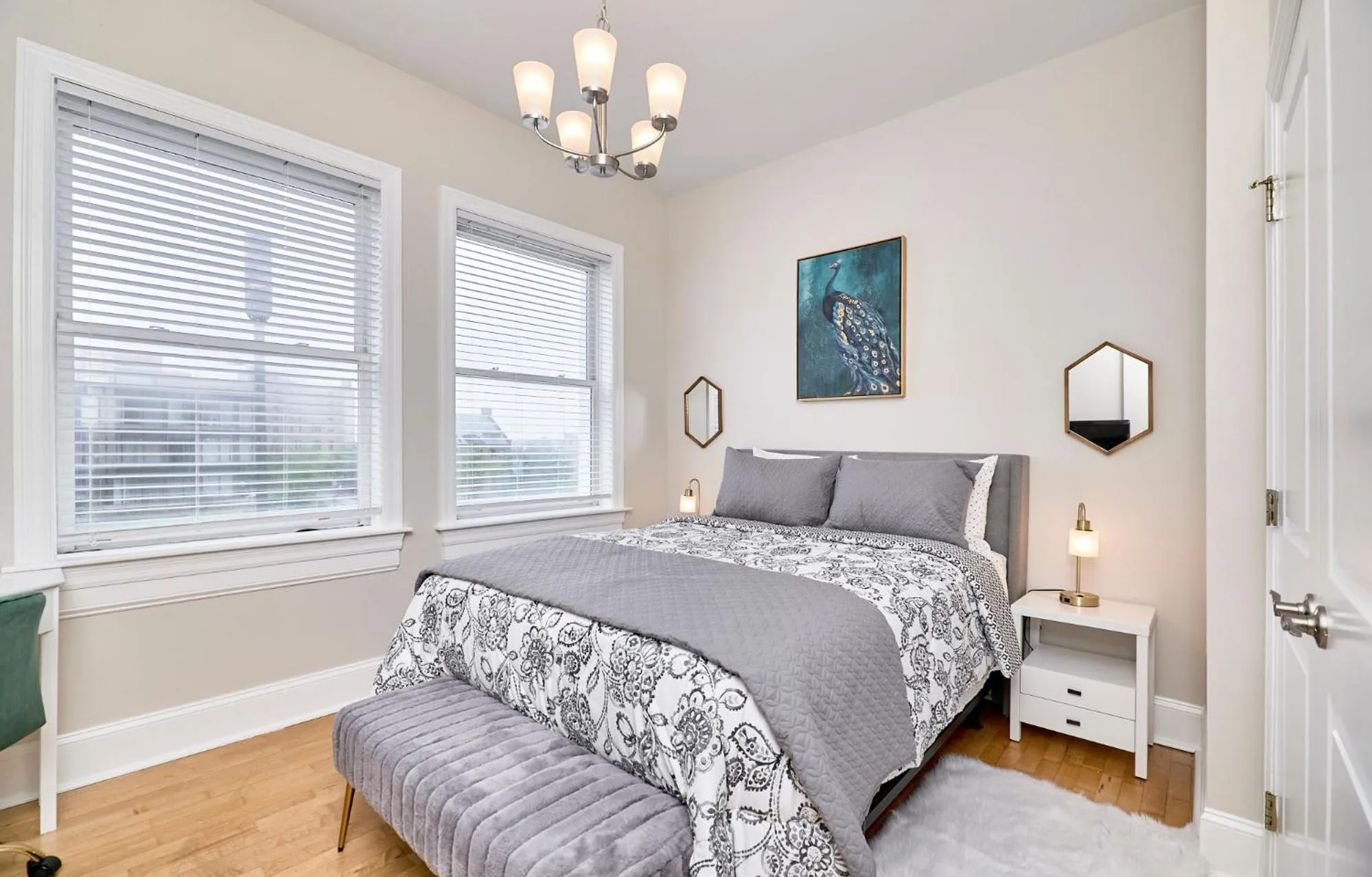 Bed in WhiteHouse at Grand Central