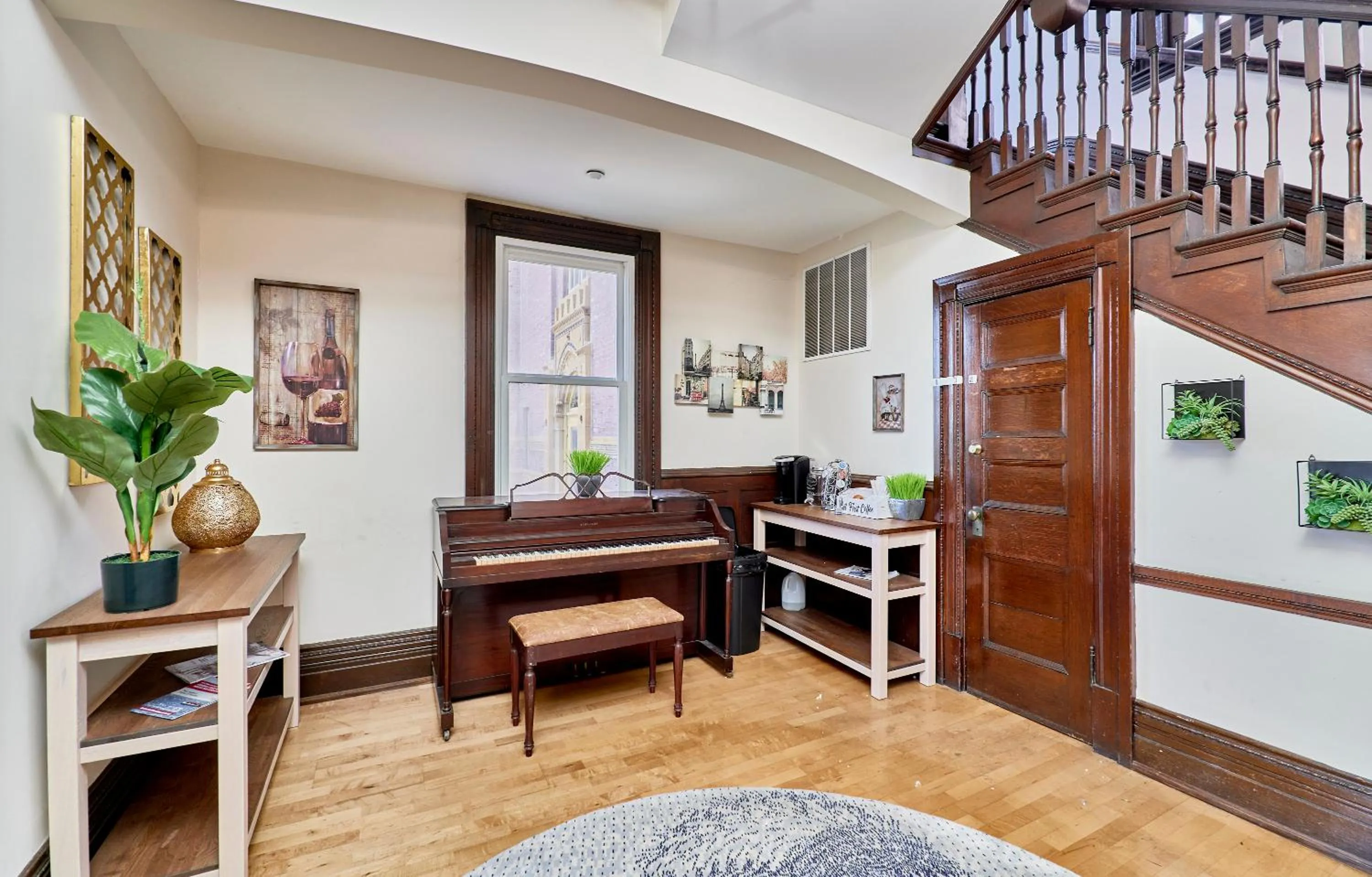 Lobby or reception in WhiteHouse at Grand Central
