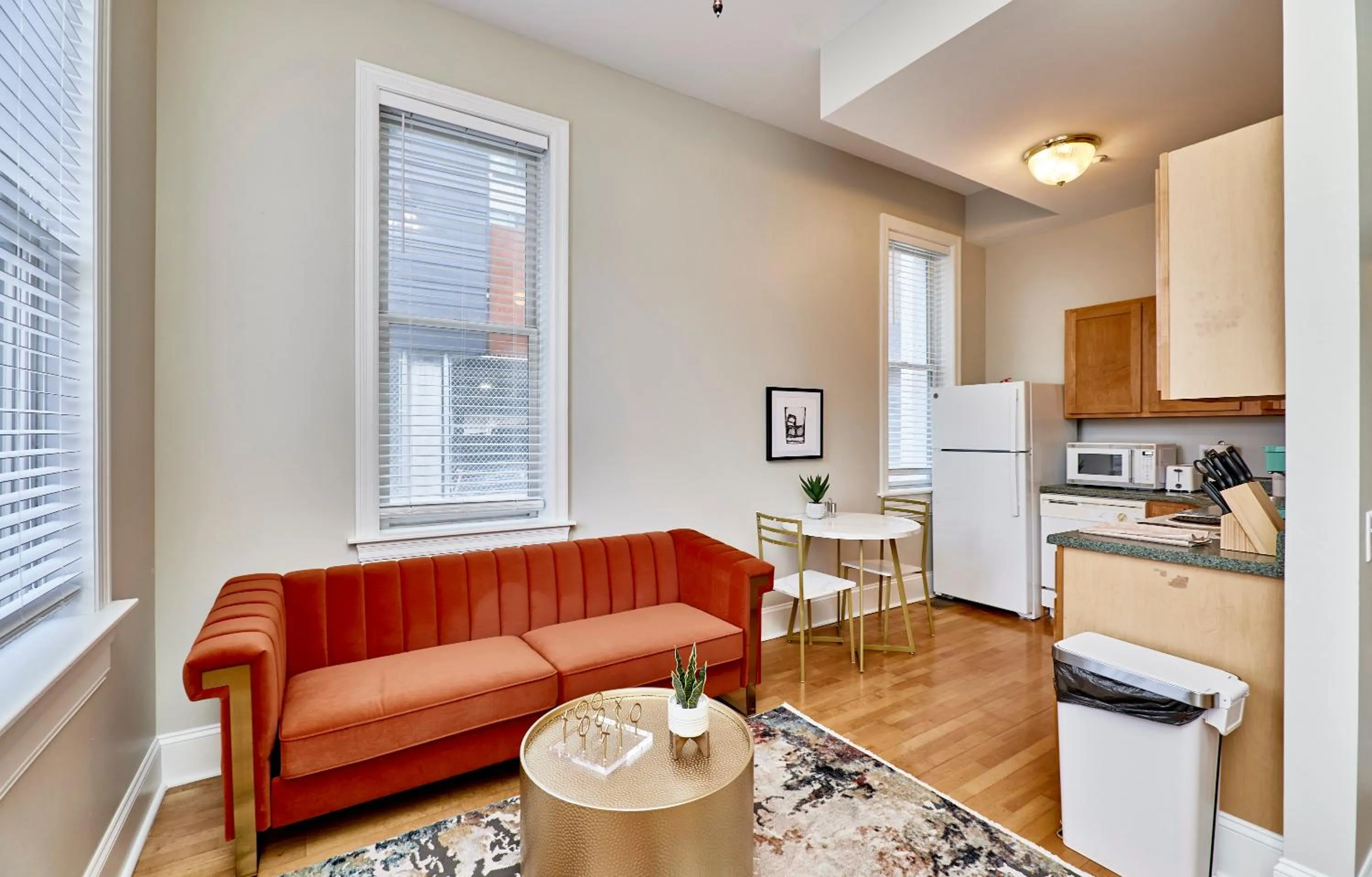 Living room in WhiteHouse at Grand Central