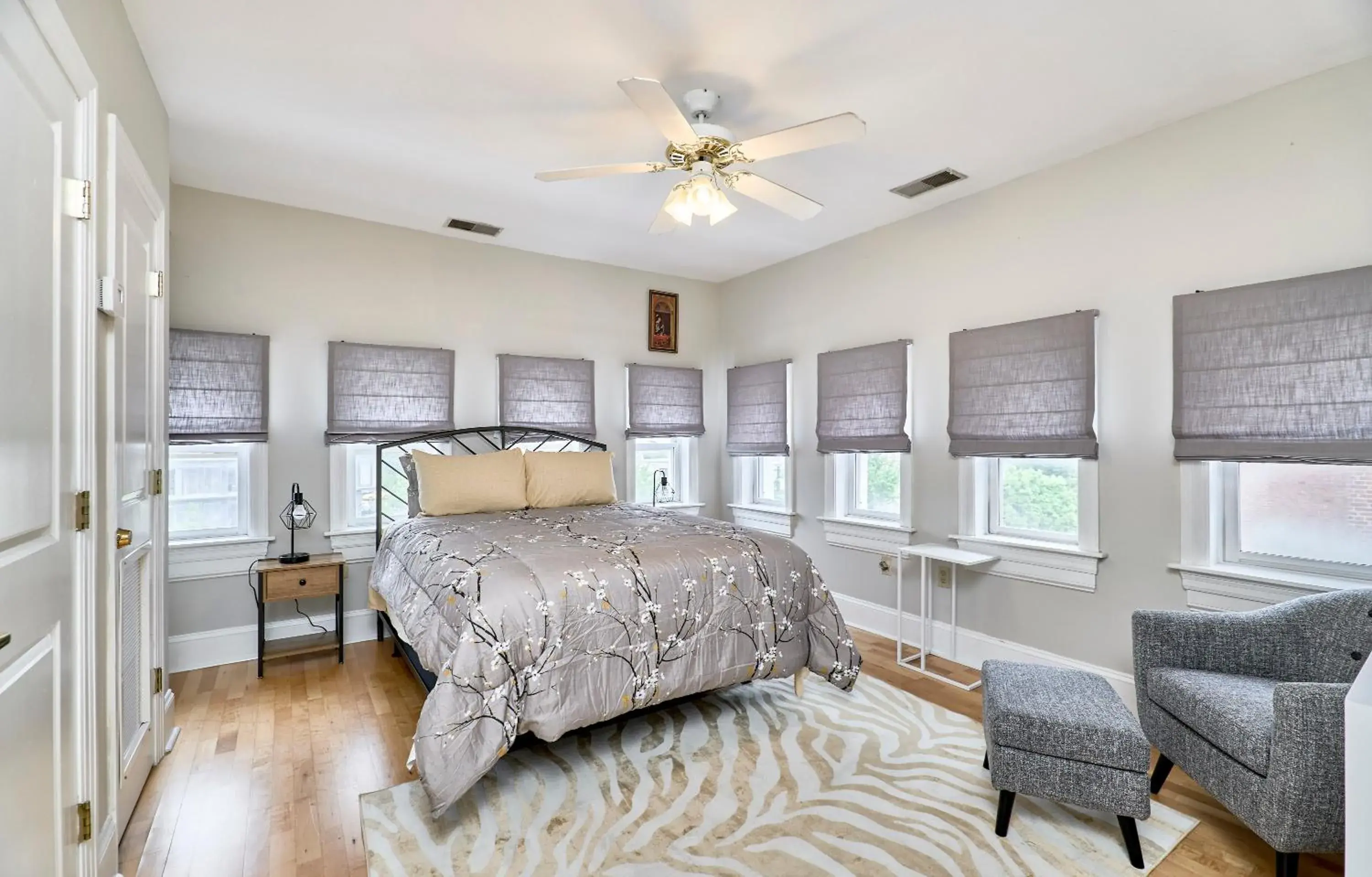 Studio Apartment - single occupancy in WhiteHouse at Grand Central Studio Apartment - single occupancy in WhiteHouse at Grand Central