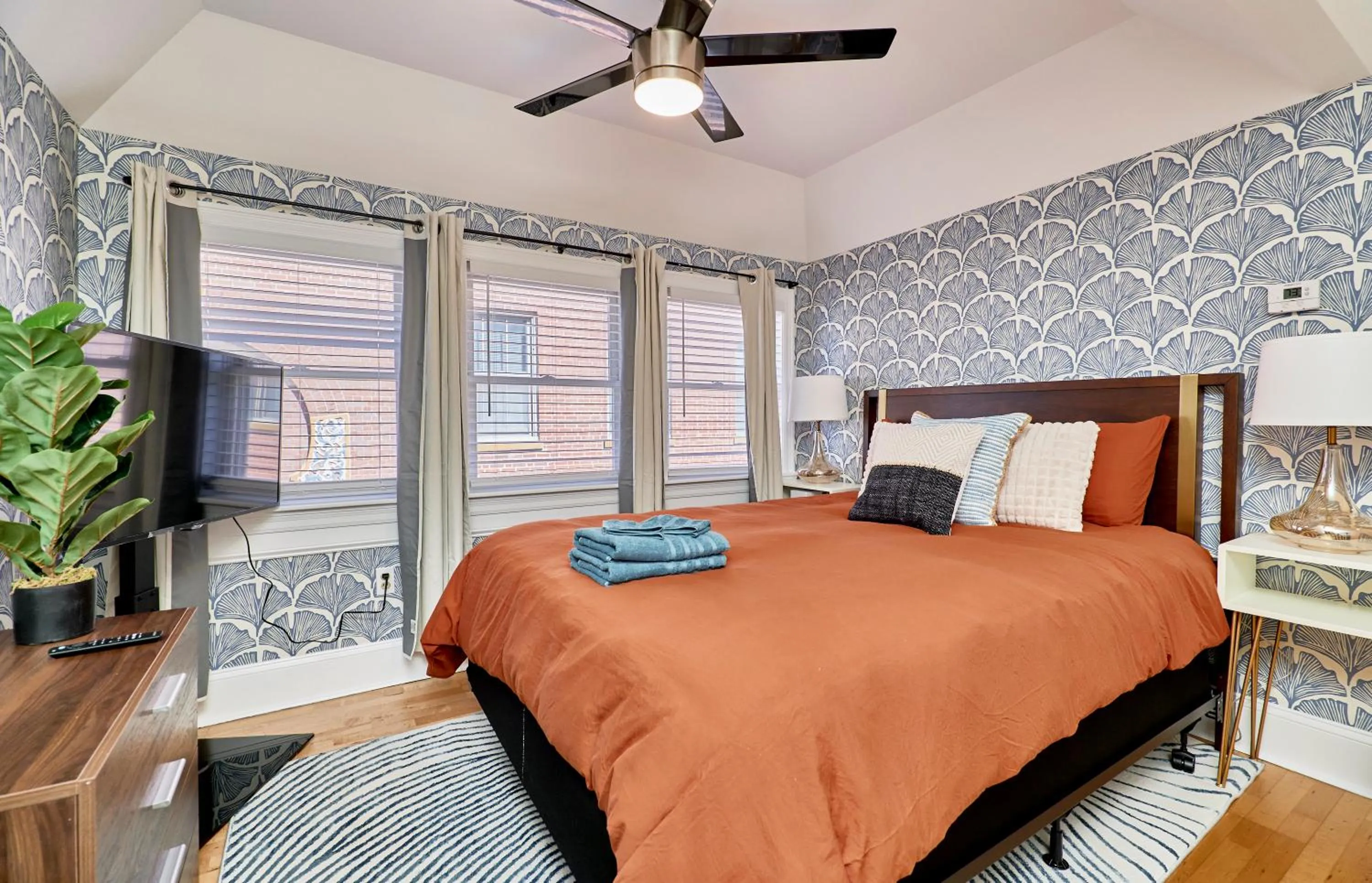 Bed in WhiteHouse at Grand Central