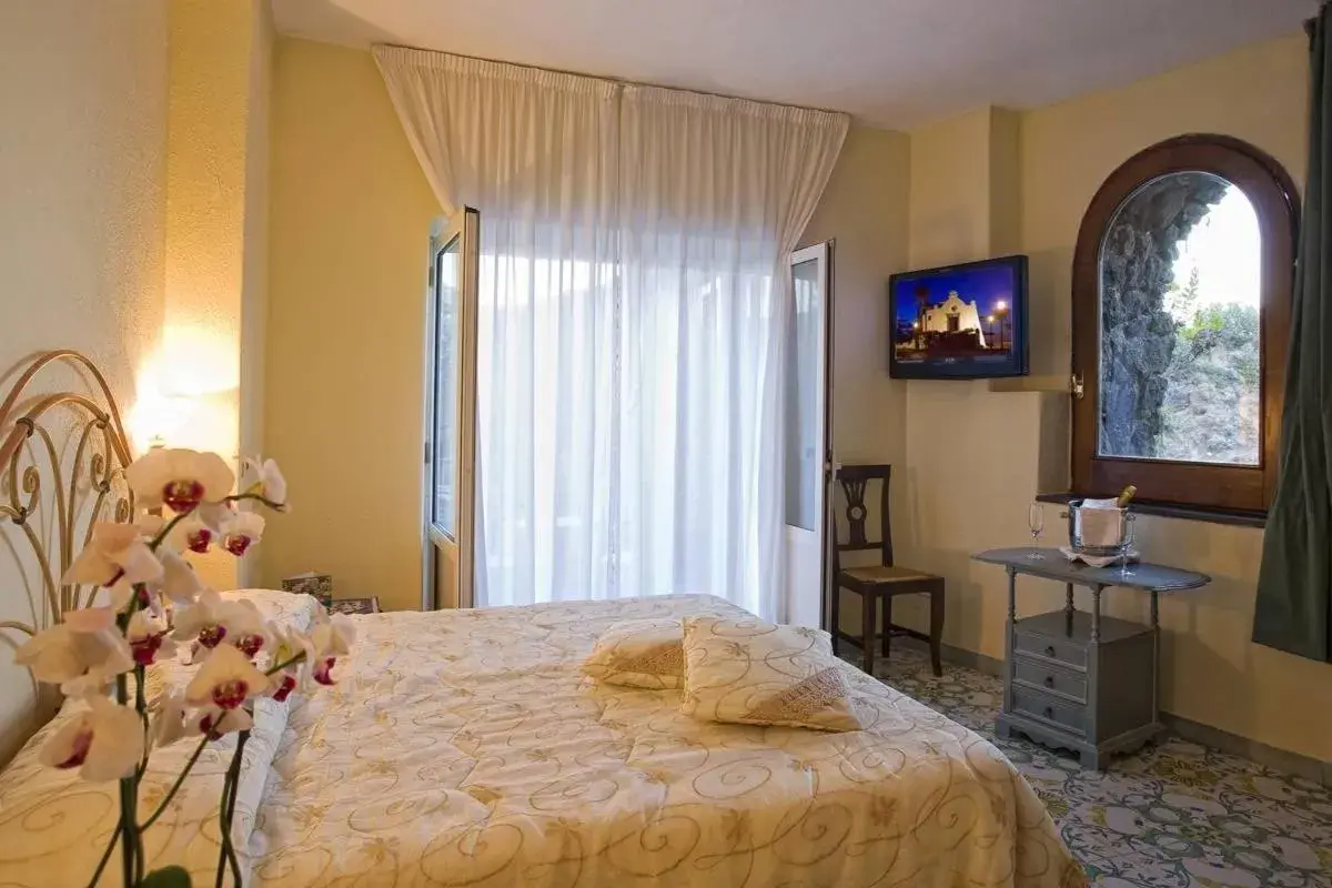 Family Room in Strand Hotel Delfini Family Room in Strand Hotel Delfini