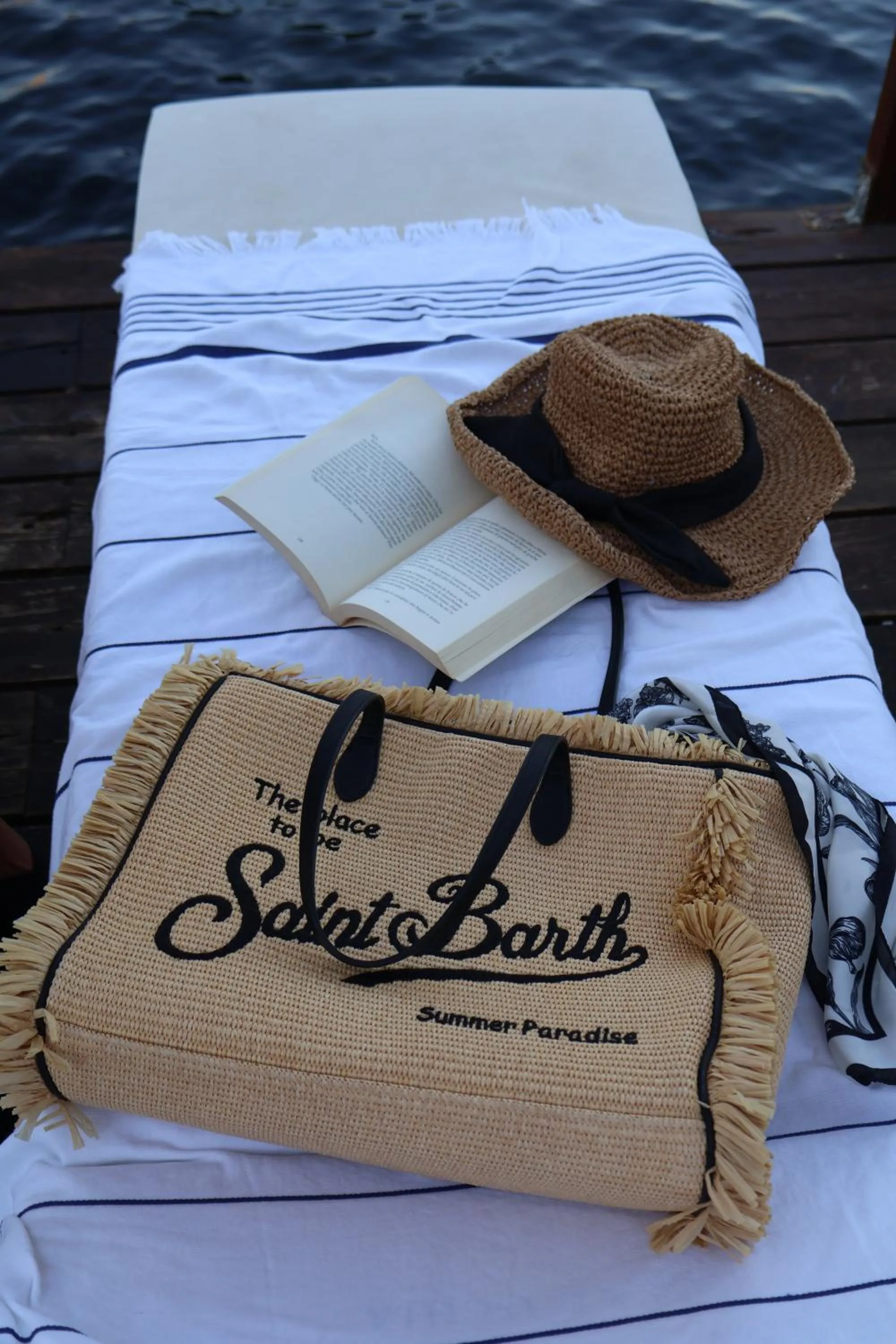 sunbed in Strand Hotel Delfini