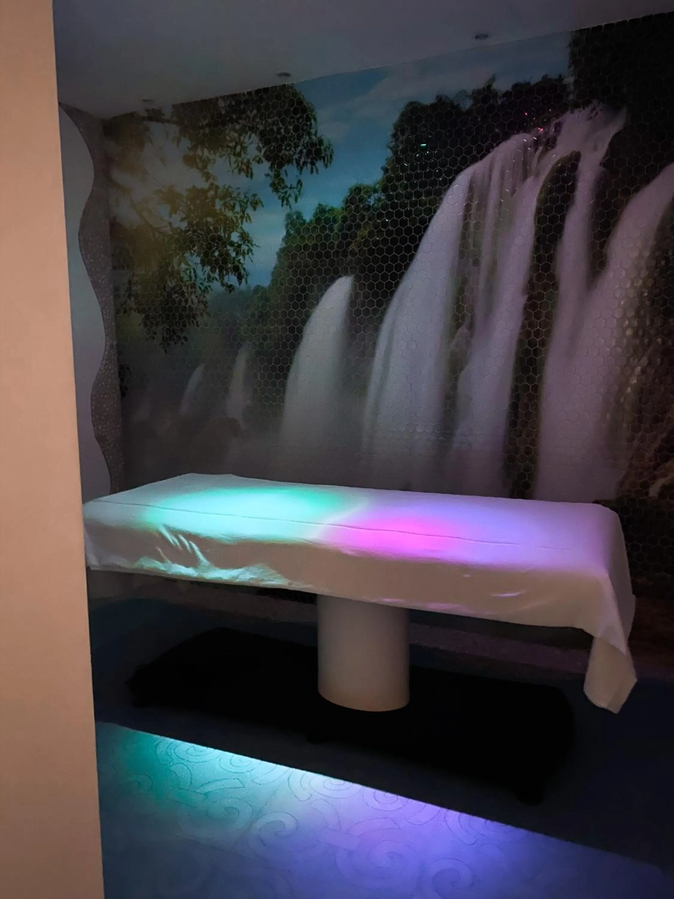 Massage in Strand Hotel Delfini