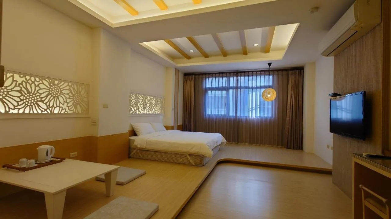Corner Hostel