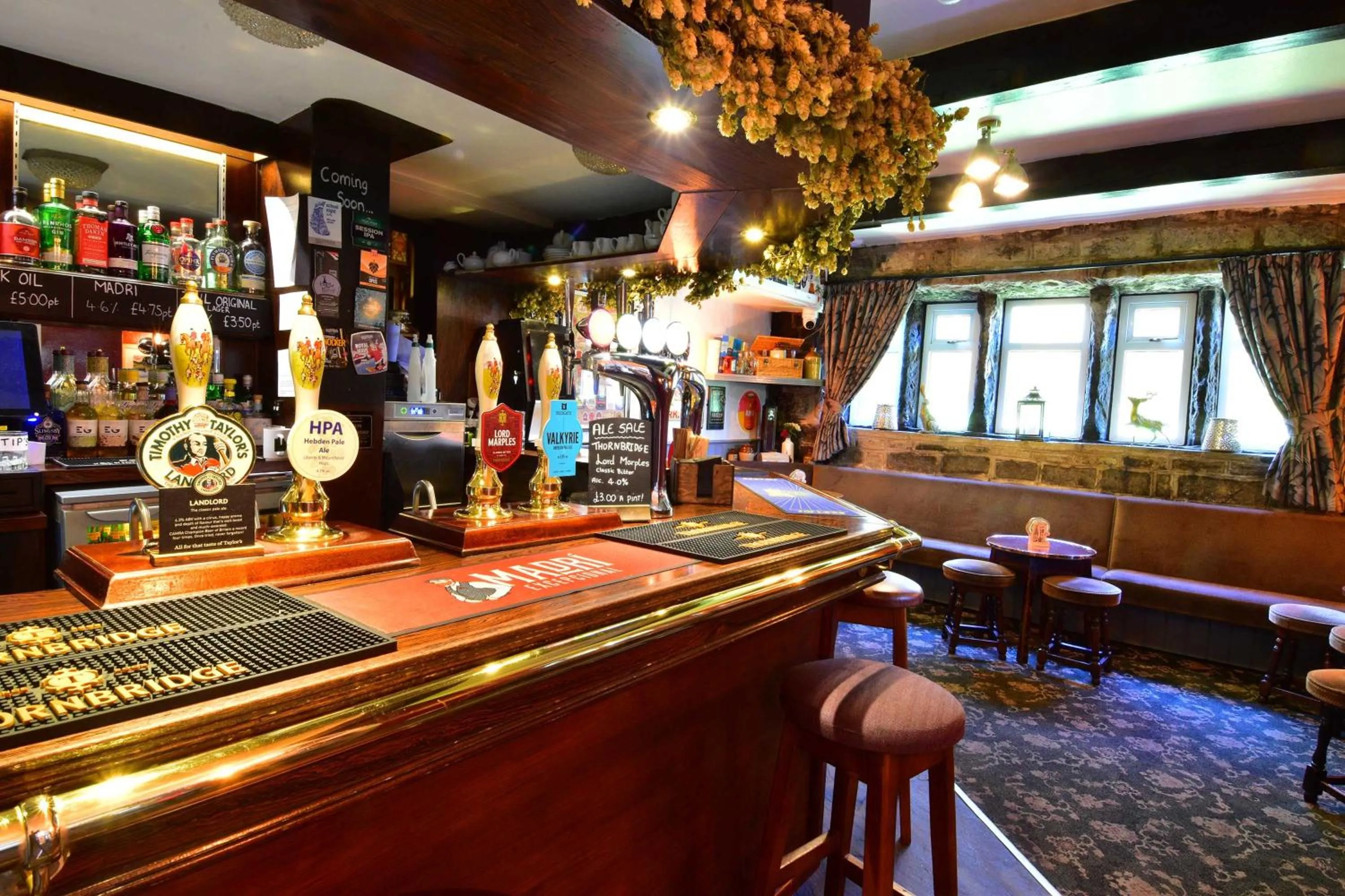 Lounge or bar in Robin Hood Inn