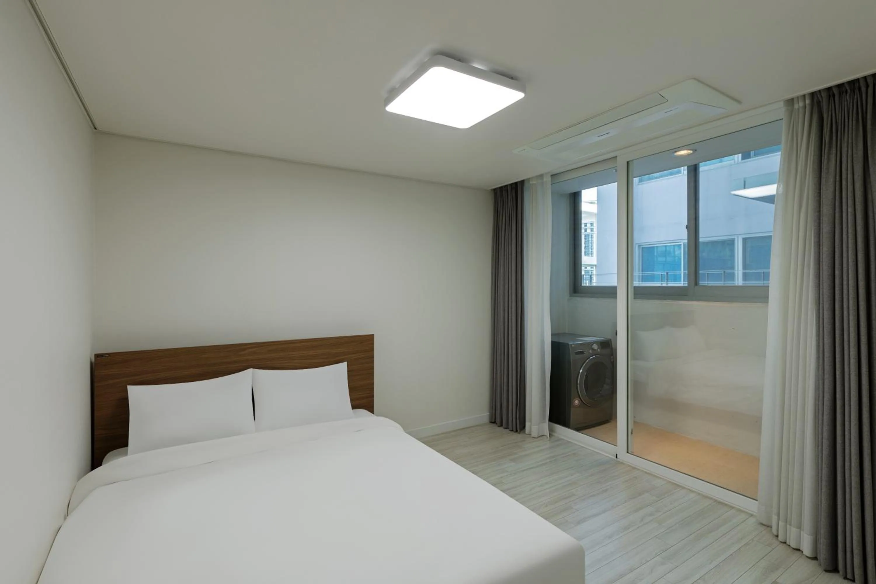 Bedroom, Bed in Pale De Cz Condo