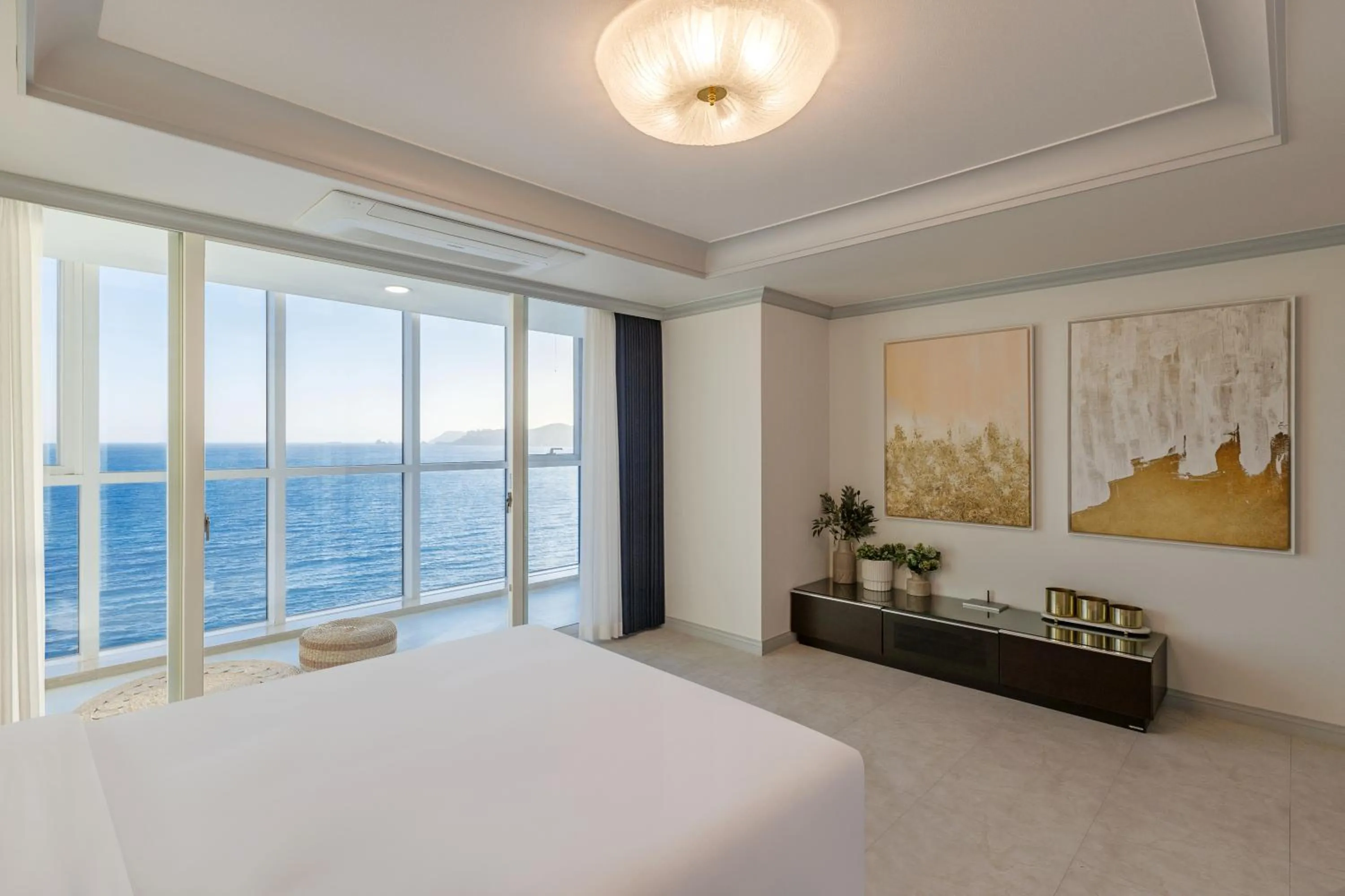 Bedroom, Bed in Pale De Cz Condo