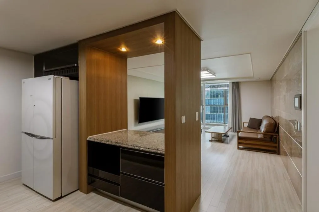 Kitchen or kitchenette, Bed in Pale De Cz Condo