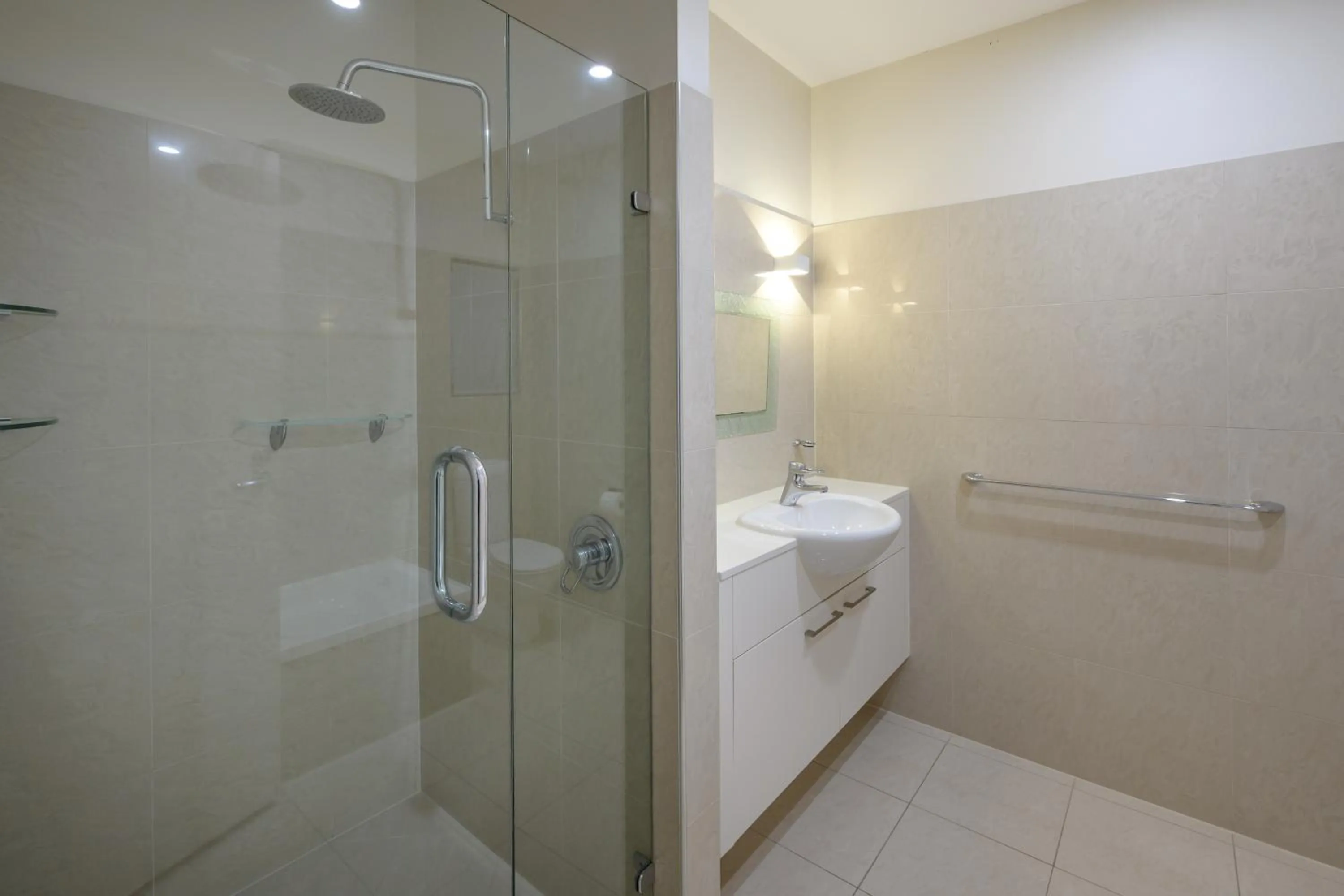 Bathroom in 31 Witta Circle, Noosa Heads