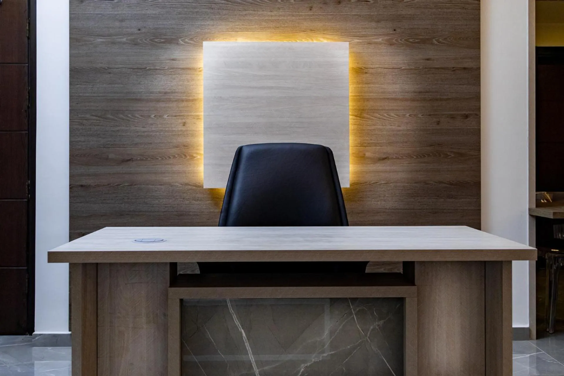 Home Suites Boutique Hotel Freetown