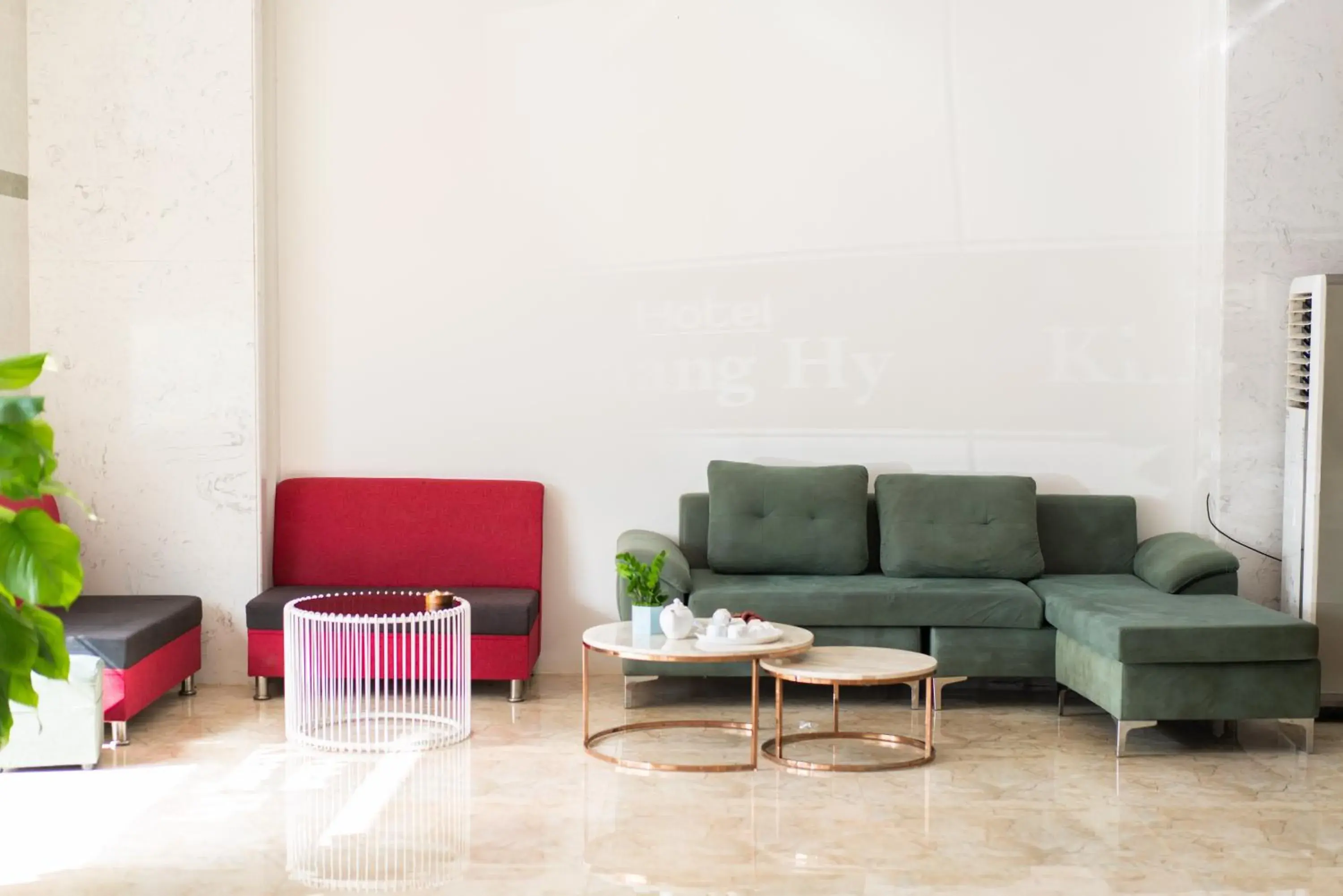 Property building in Khang Hy Hotel Property building in Khang Hy Hotel