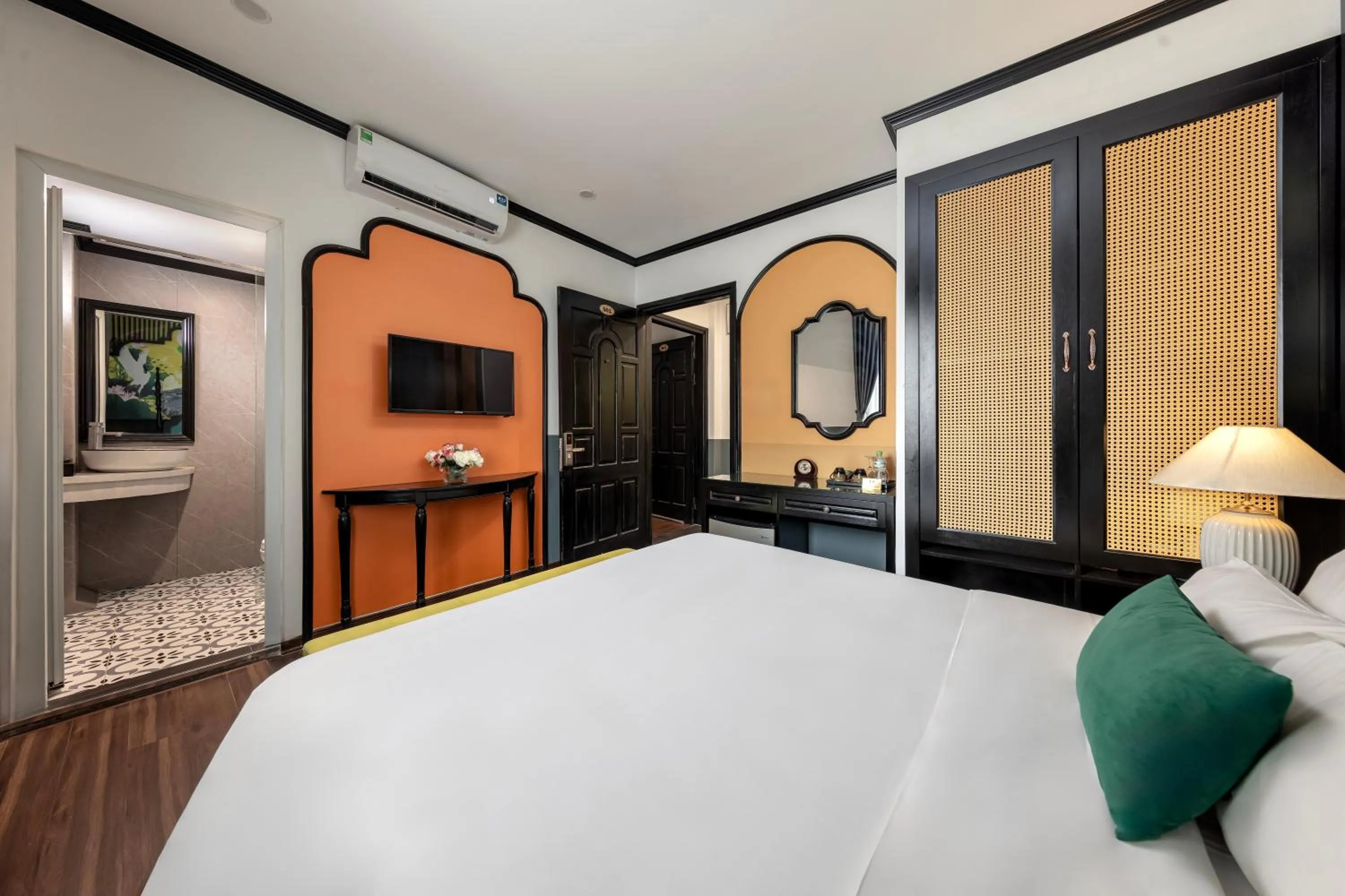 Bed in Hanoi Elpis Hotel & Spa