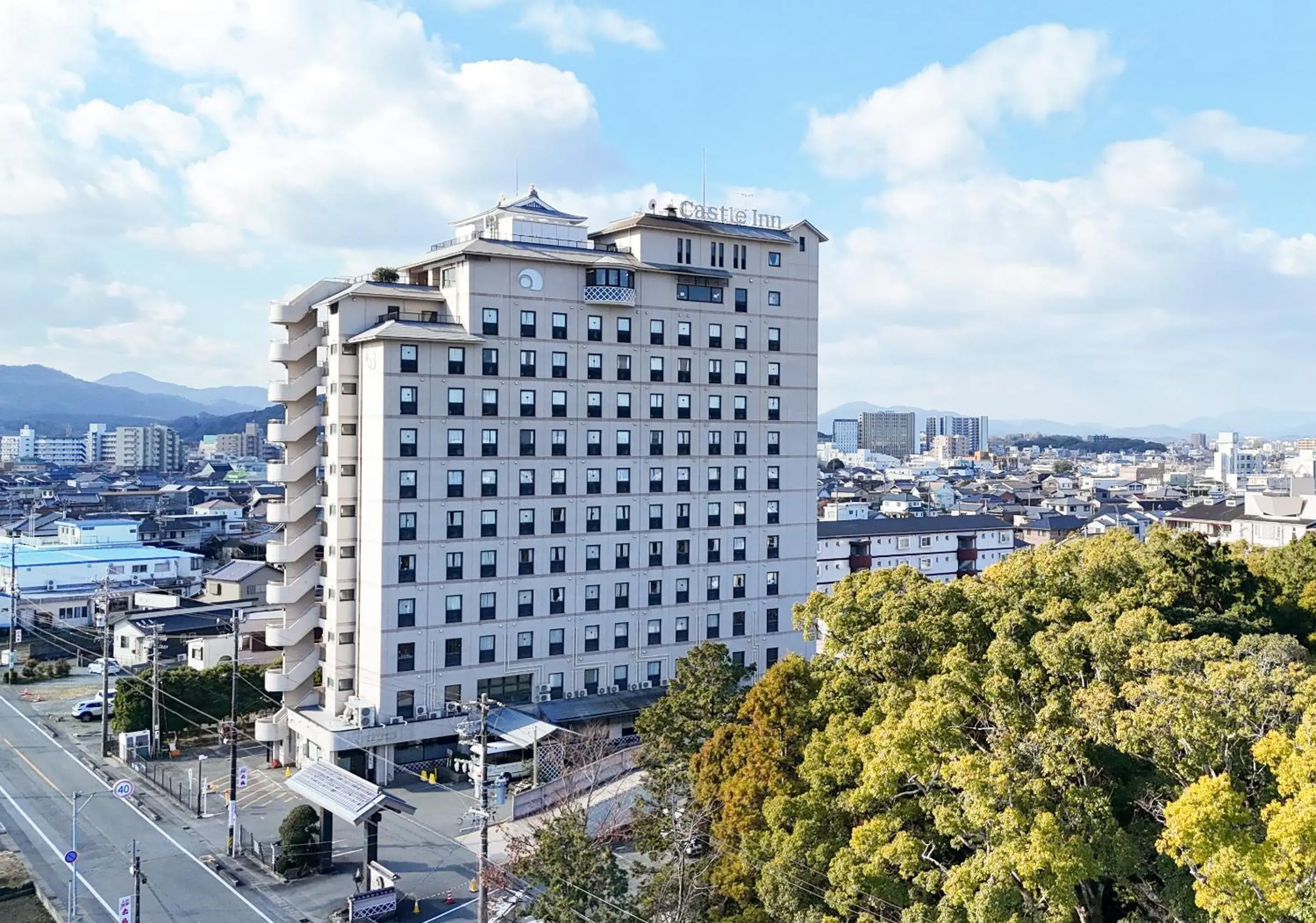 Property building in Hotel Castle Inn Ise Property building in Hotel Castle Inn Ise
