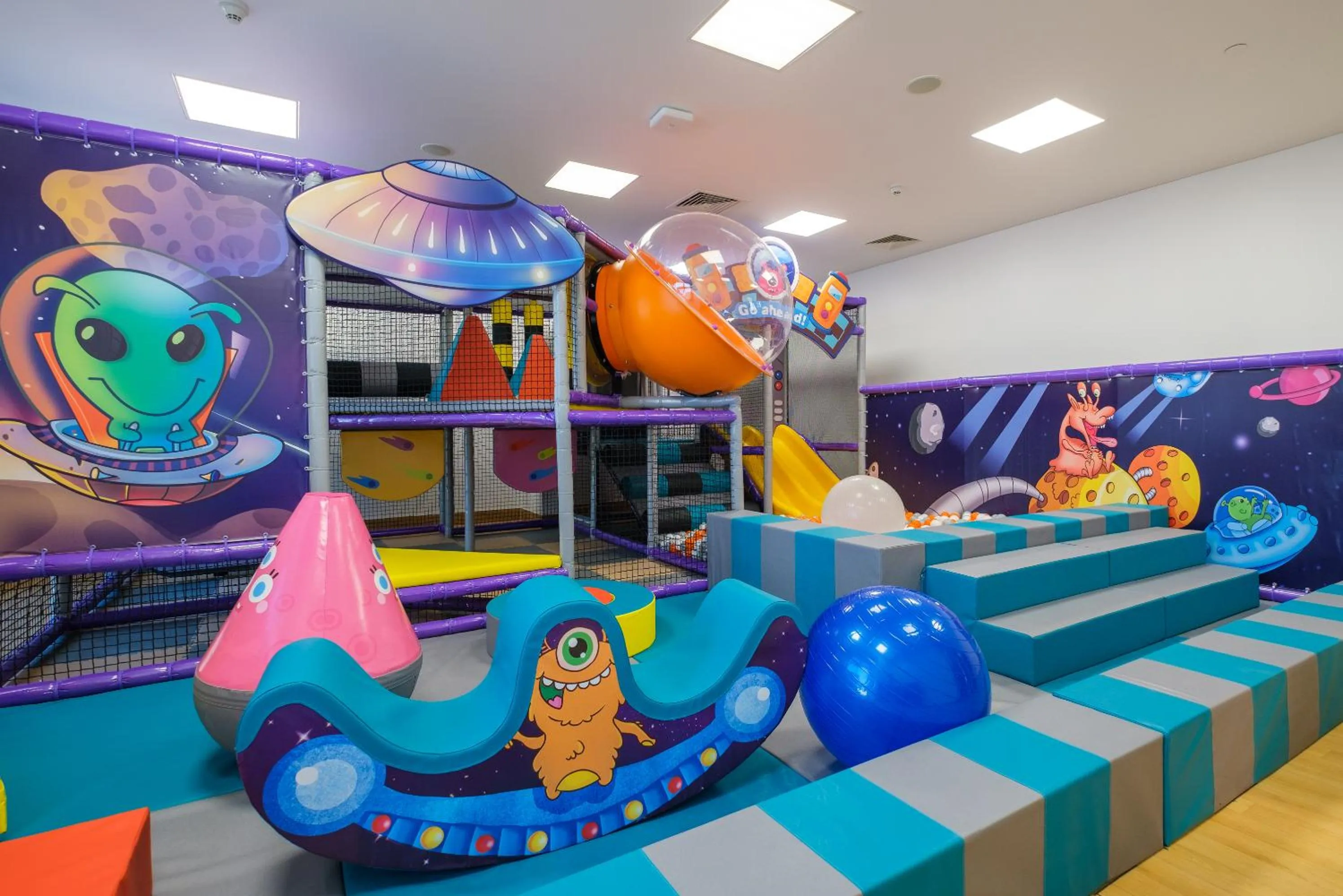 Property building in Le Mirage Downtown