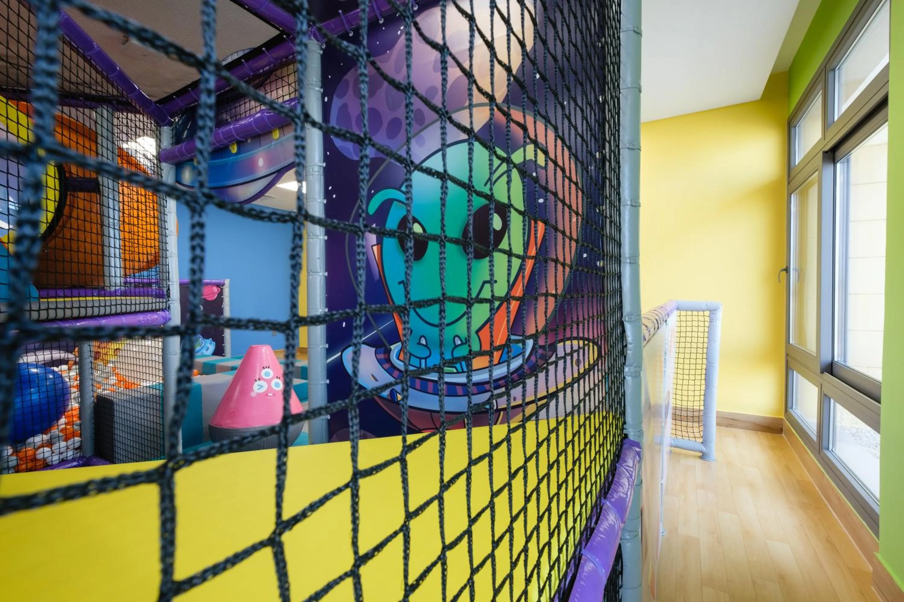 Kids's club in Le Mirage Downtown