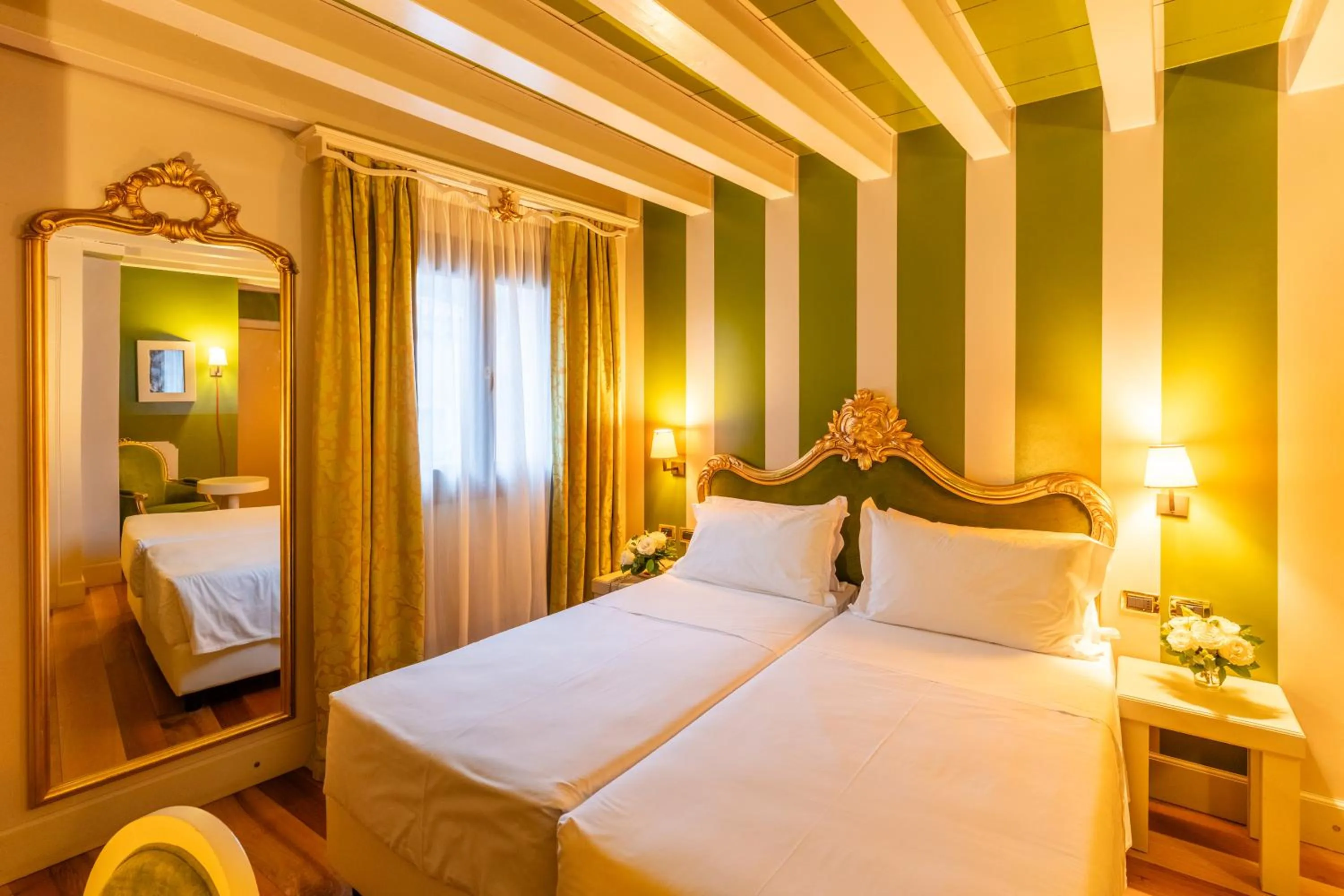 Bed in Hotel Ca' Zusto Venezia