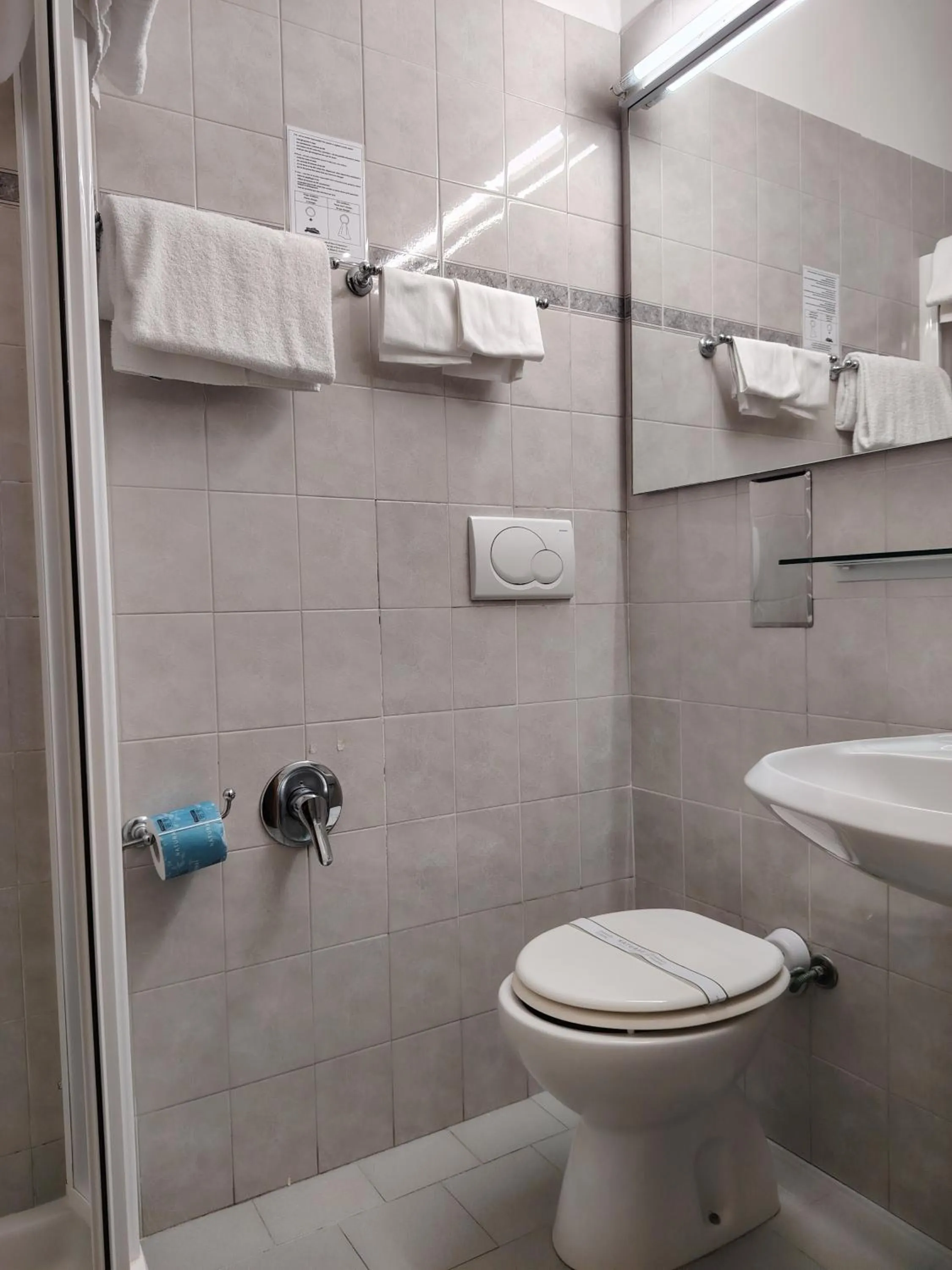 Bathroom in Hotel Ai Tufi