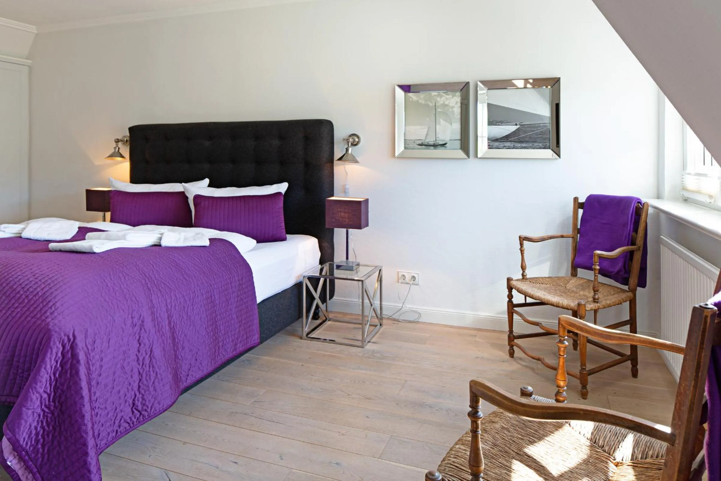 Bedroom, Bed in Captains Cabin