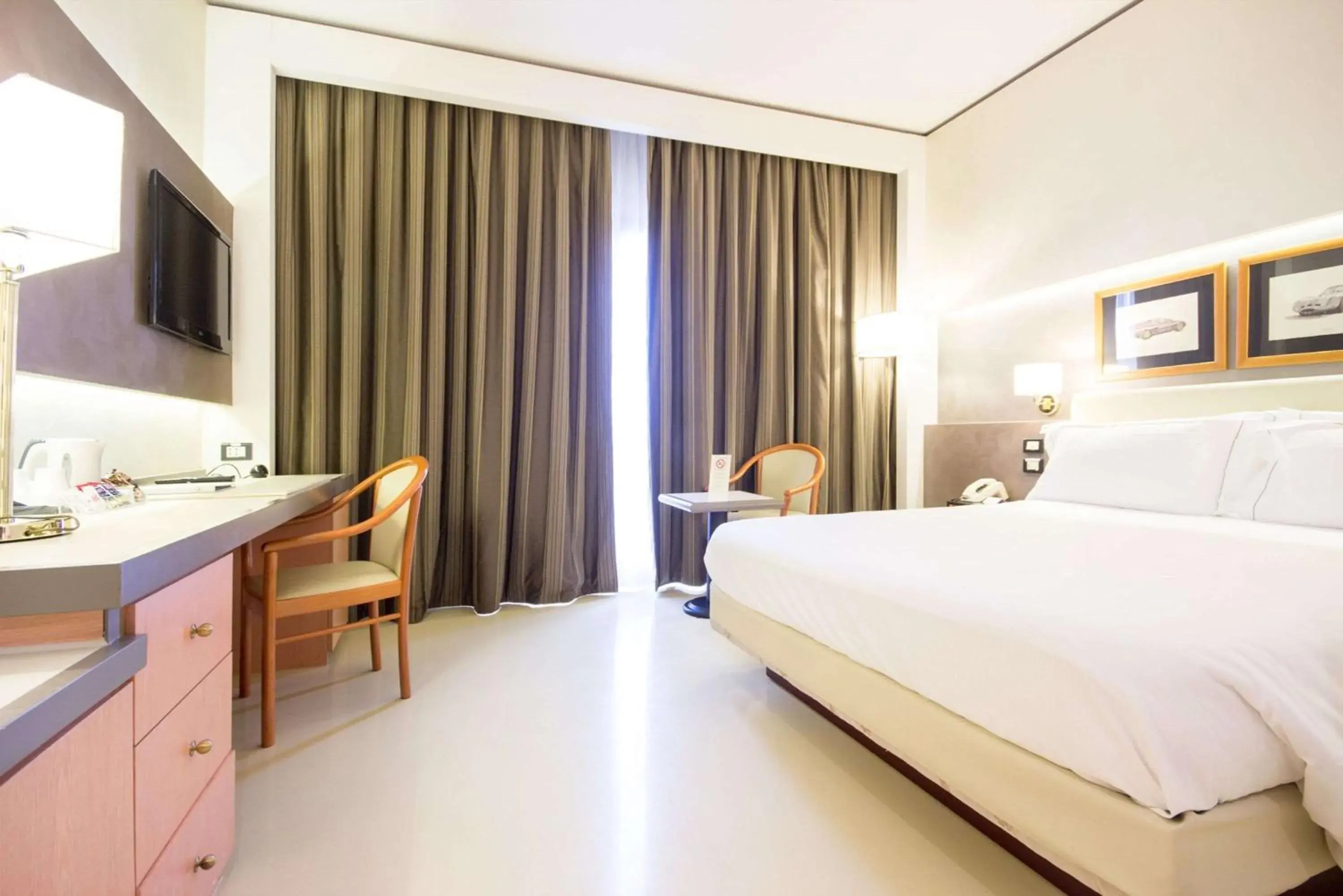 TV and multimedia, Bed in Best Western Modena District TV and multimedia, Bed in Best Western Modena District