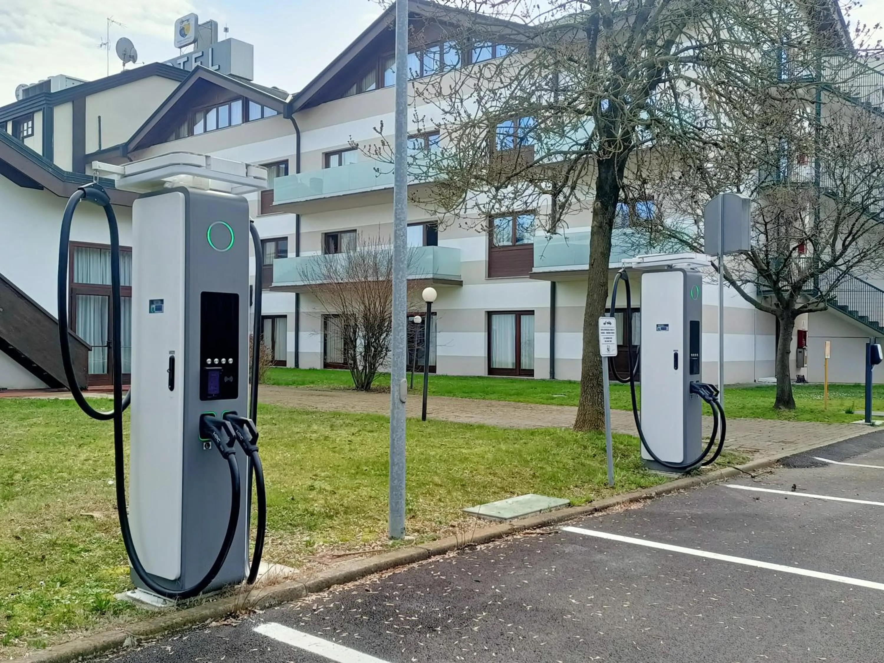 Property building in Best Western Modena District